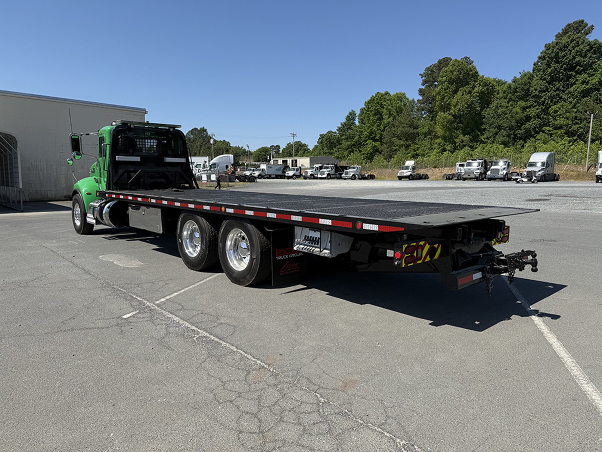 2018 Peterbilt 348 - image 6 of 6