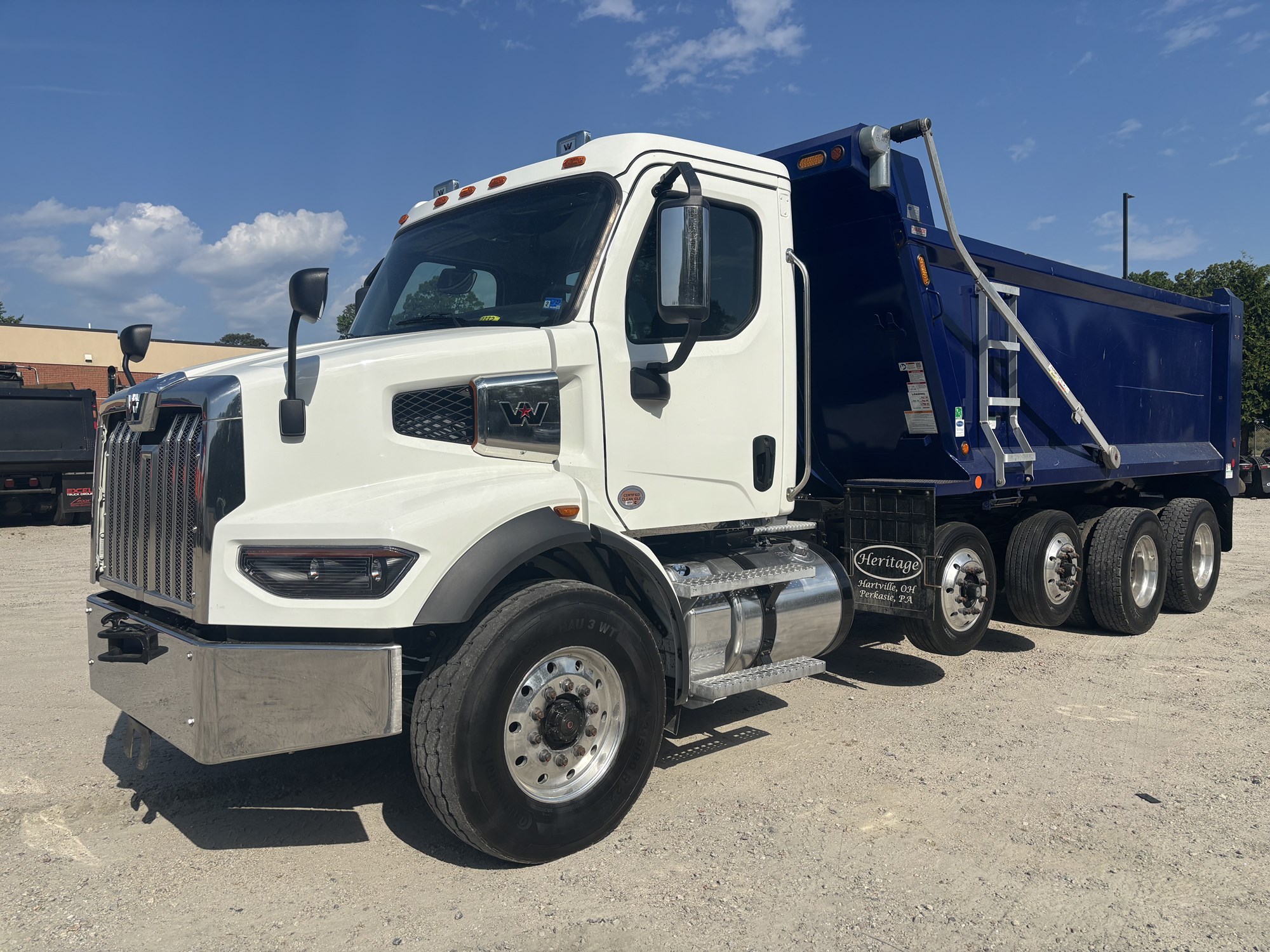 2025 Western Star 47X - image 1 of 6