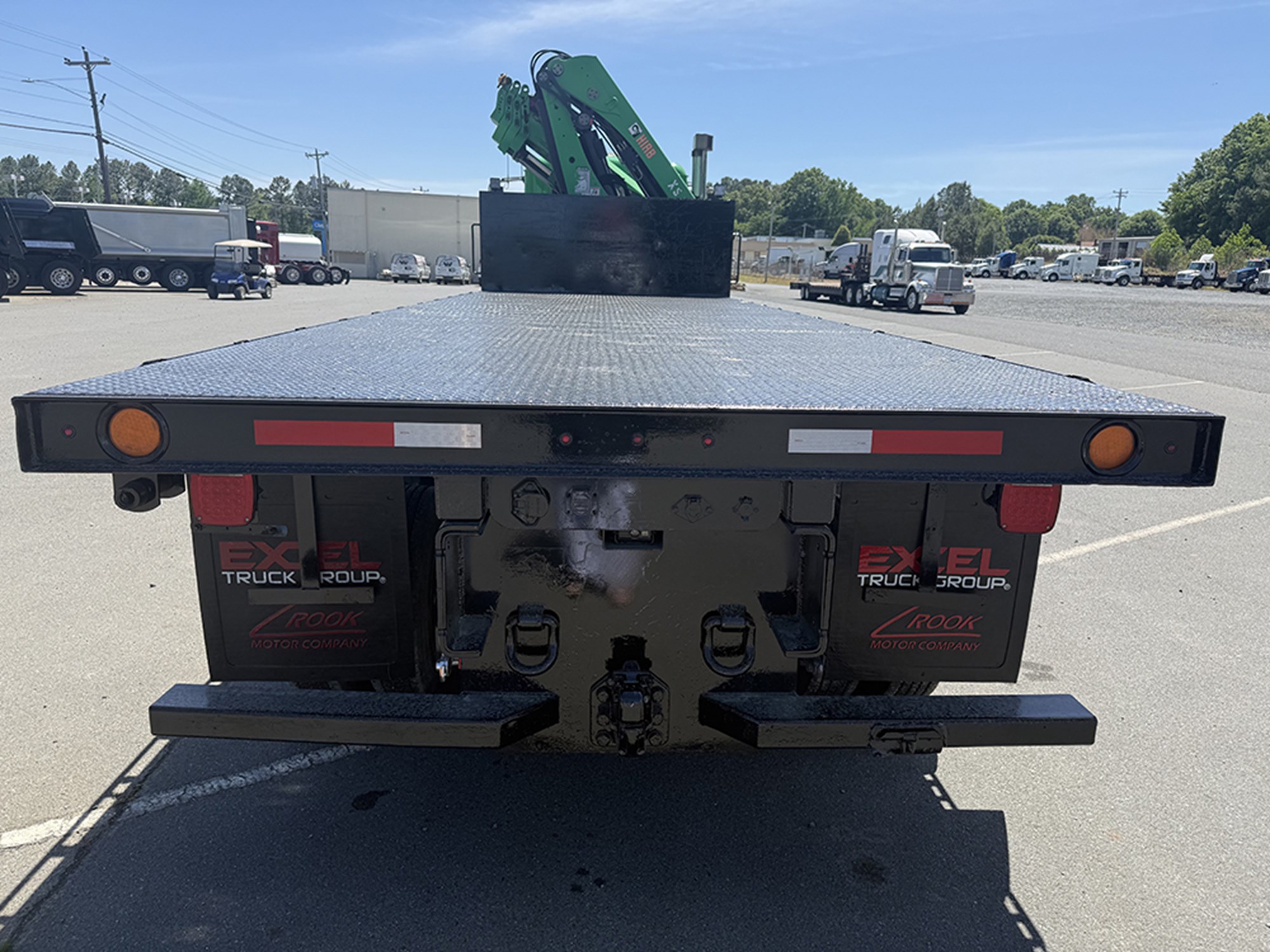 2018 Mack GU813 - image 6 of 6