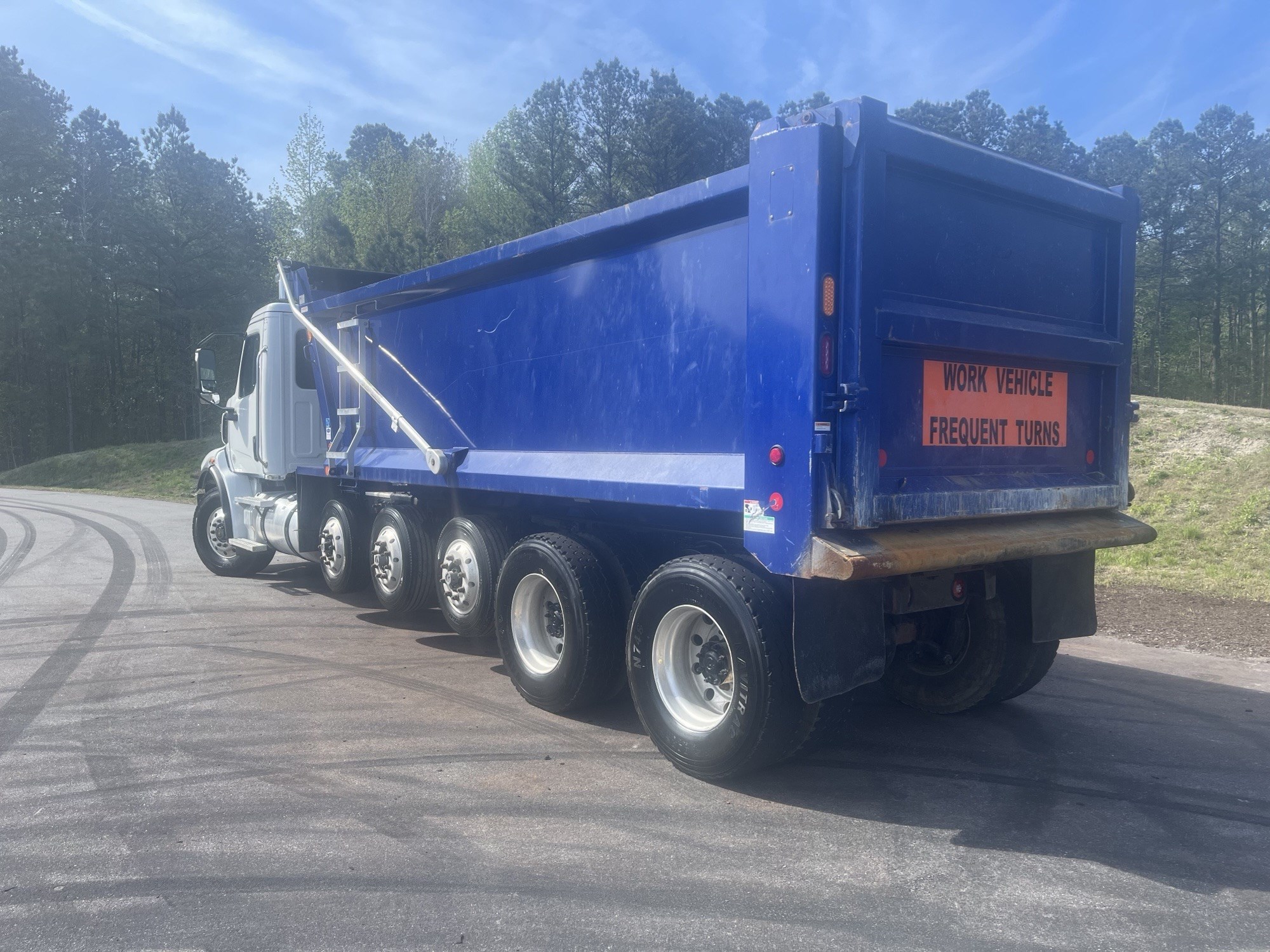 2025 Western Star 47X - image 3 of 6