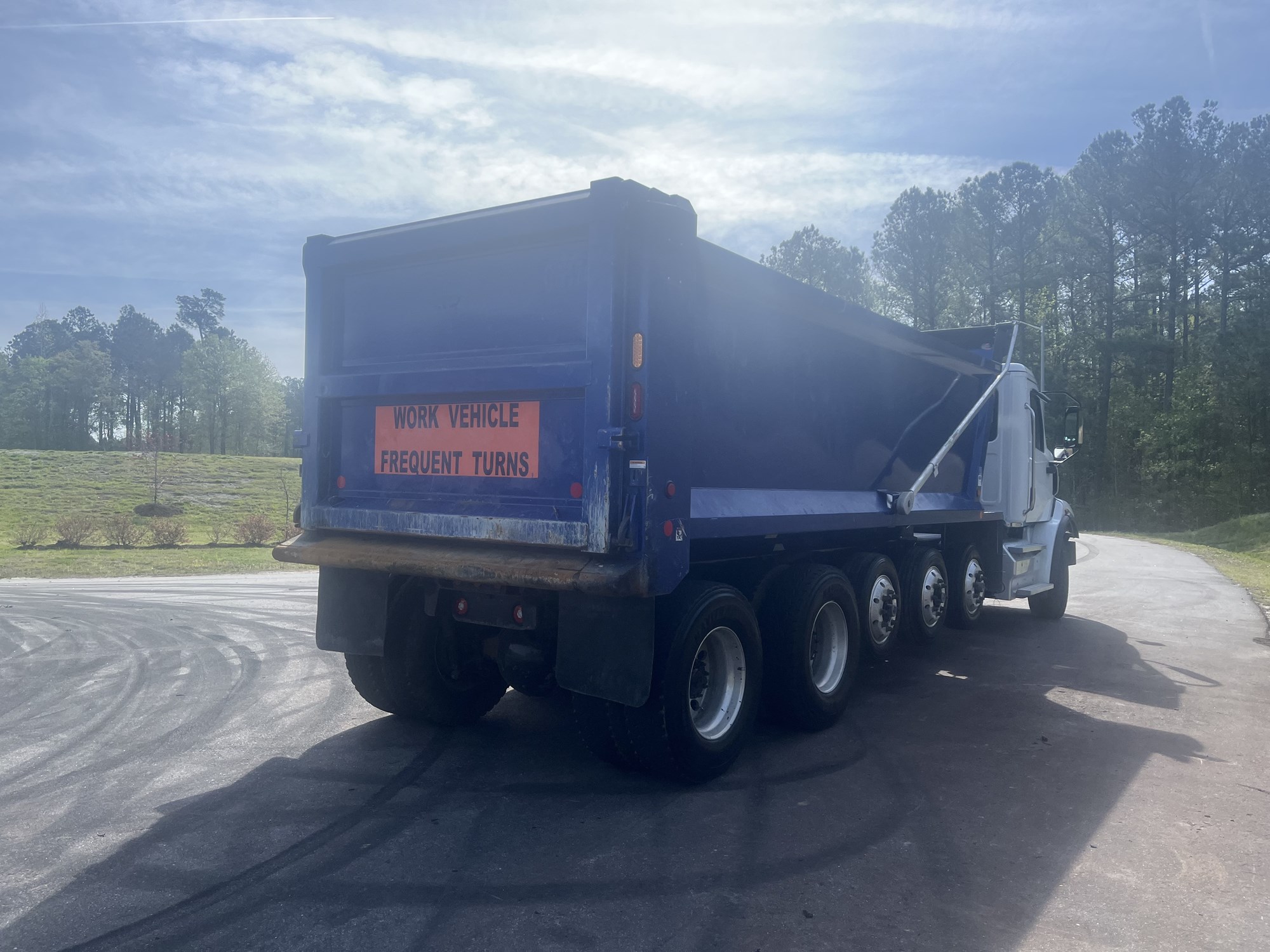 2025 Western Star 47X - image 5 of 6