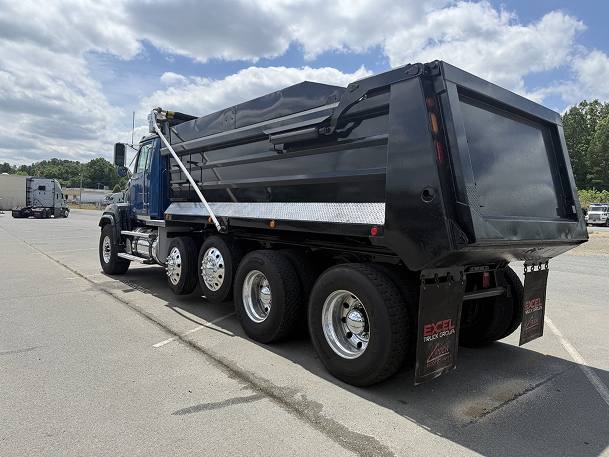2020 Western Star 4700 - image 6 of 6