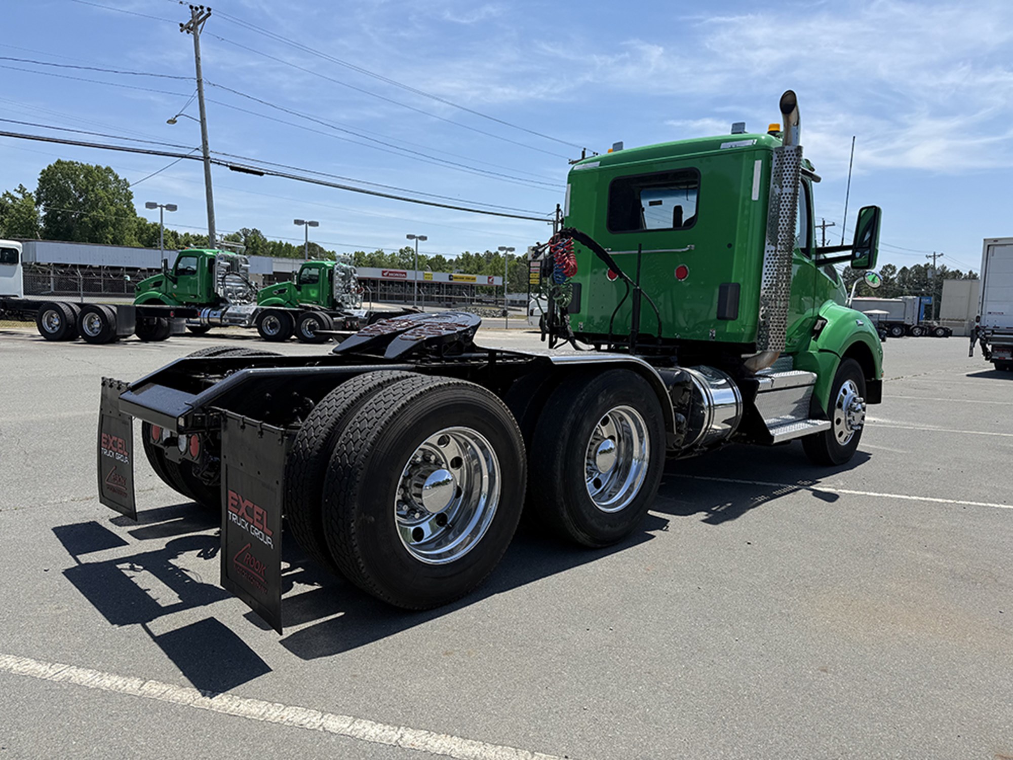 2019 Kenworth T880 - image 4 of 6