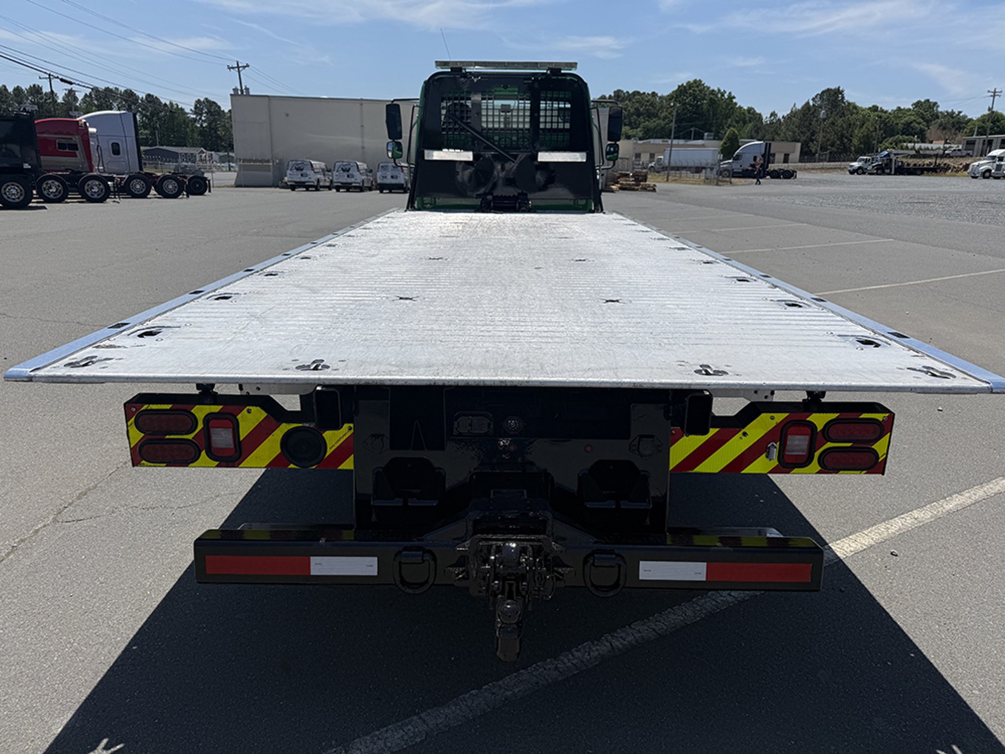 2019 Freightliner M2106 - image 5 of 6