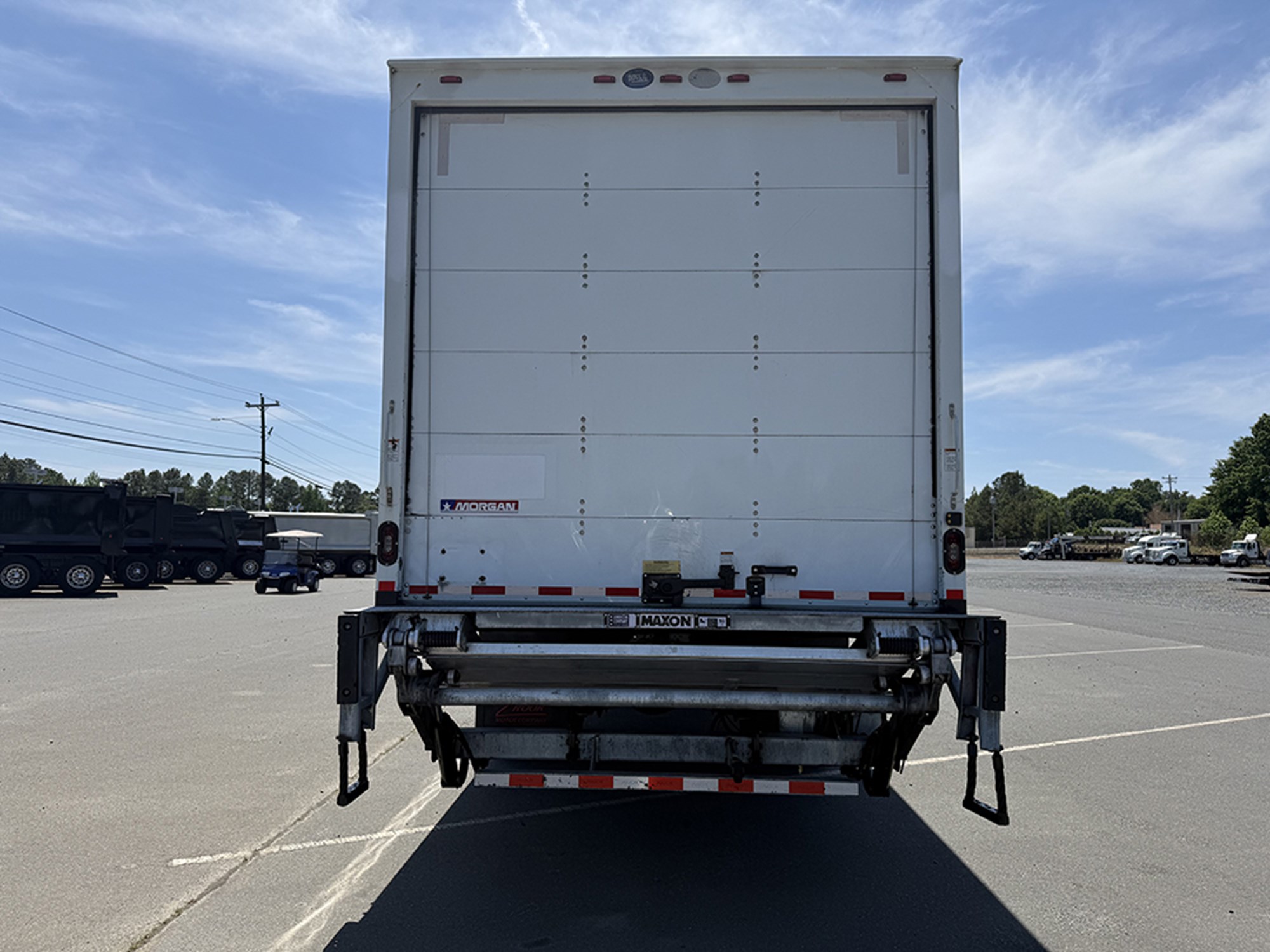2019 Freightliner M2 - image 5 of 6