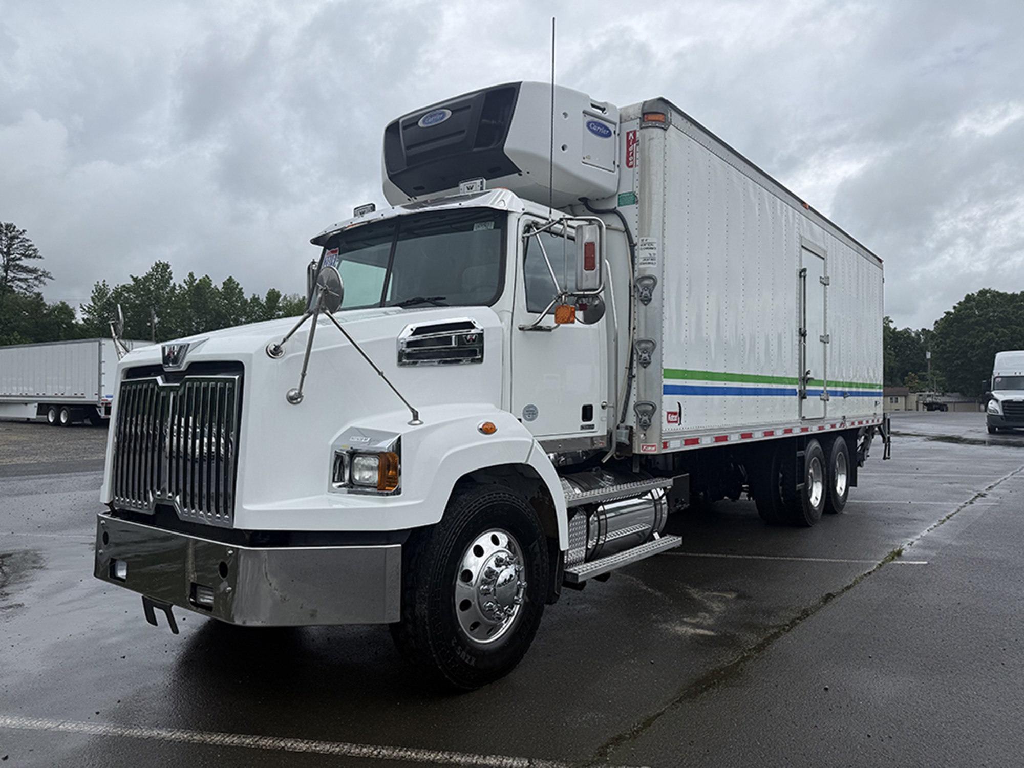 2019 Western Star 4700 - image 1 of 6