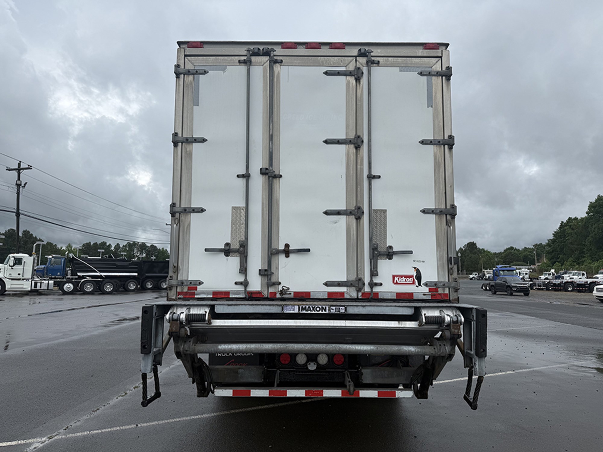 2019 Western Star 4700 - image 5 of 6