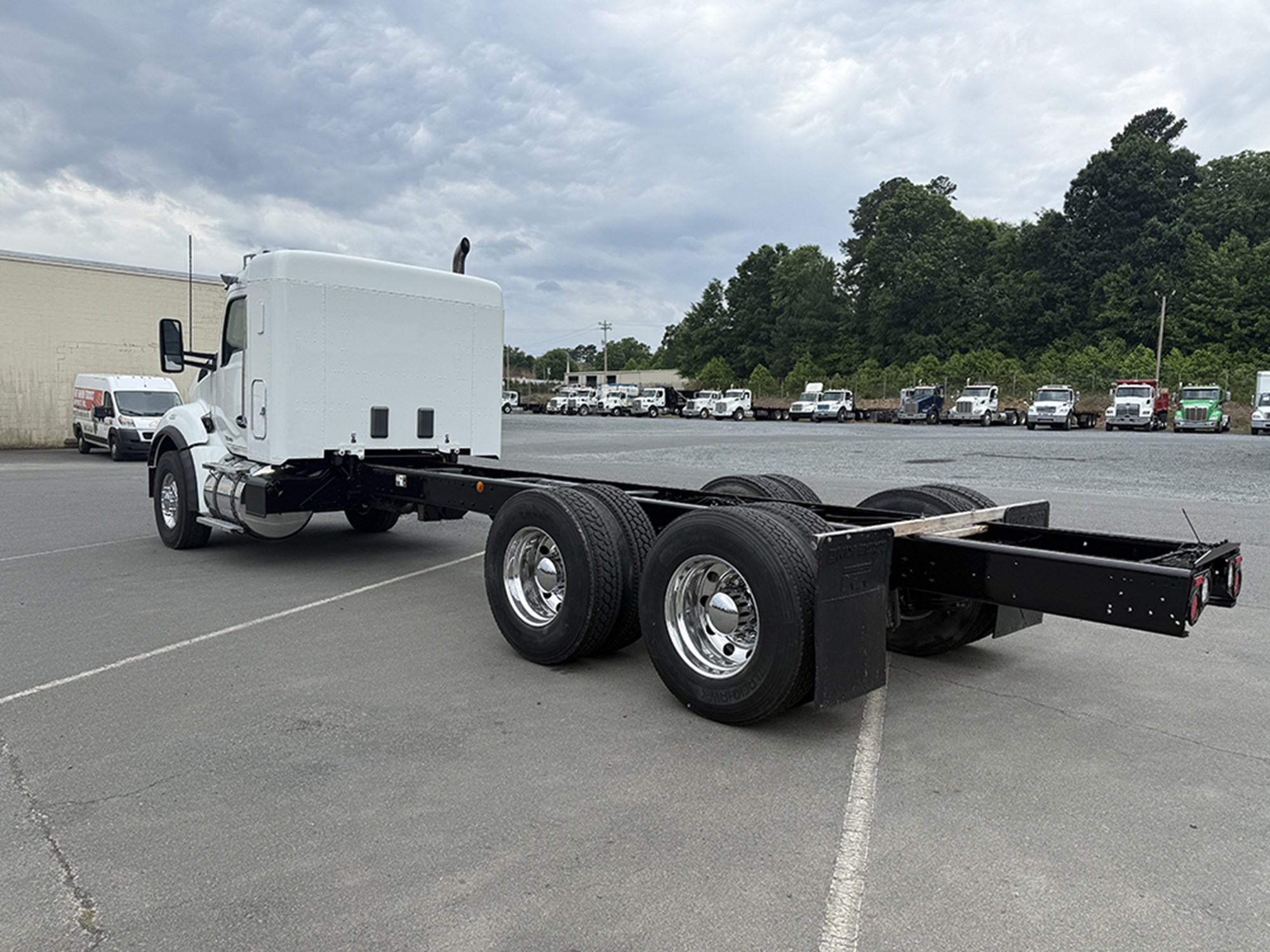 2017 Kenworth T880 - image 6 of 6