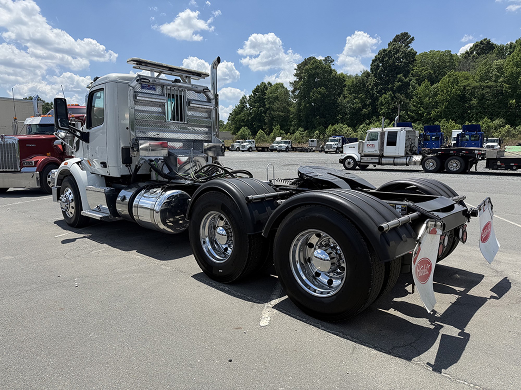 2019 Peterbilt 567 - image 6 of 6