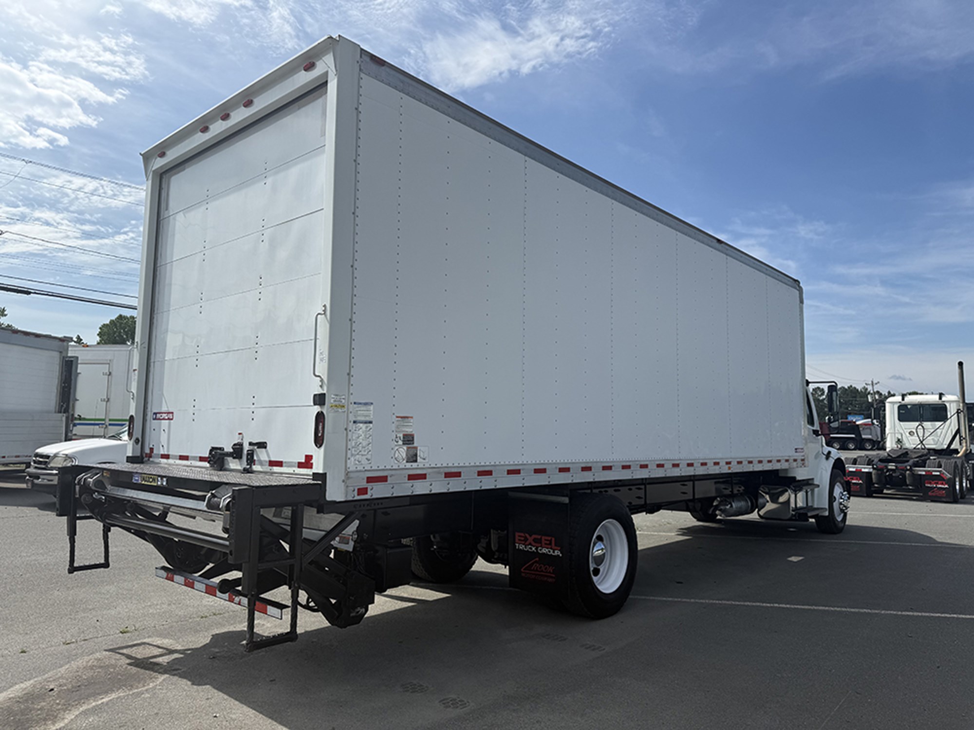2018 Freightliner M2 2018 Freightliner M2 - image 4 of 6