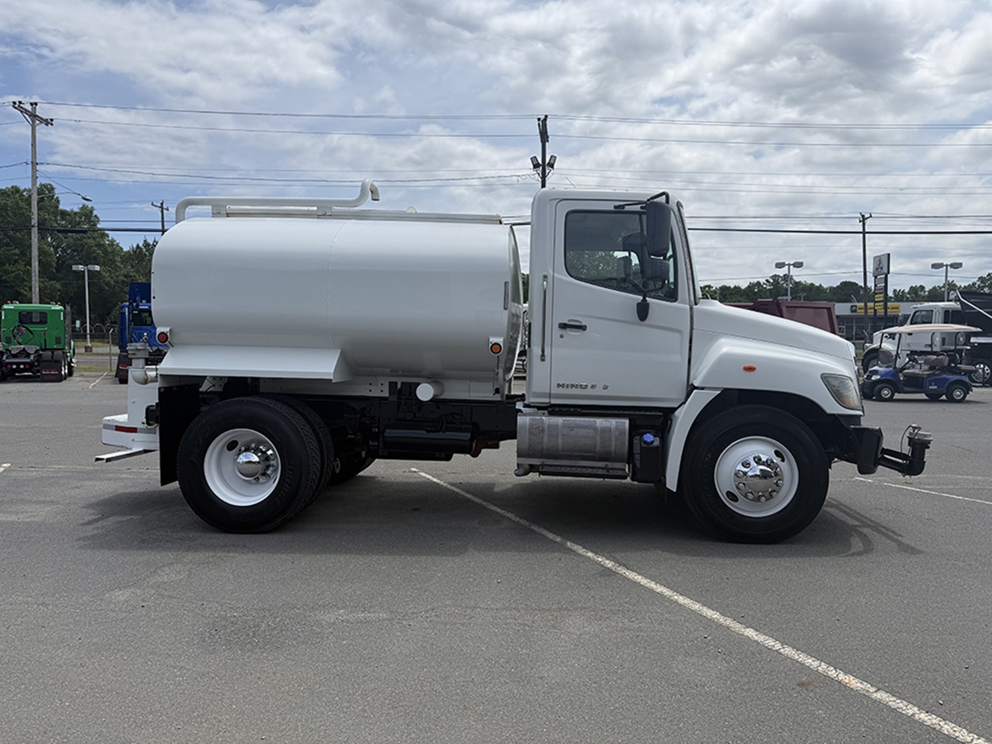 2019 Hino — photo 3