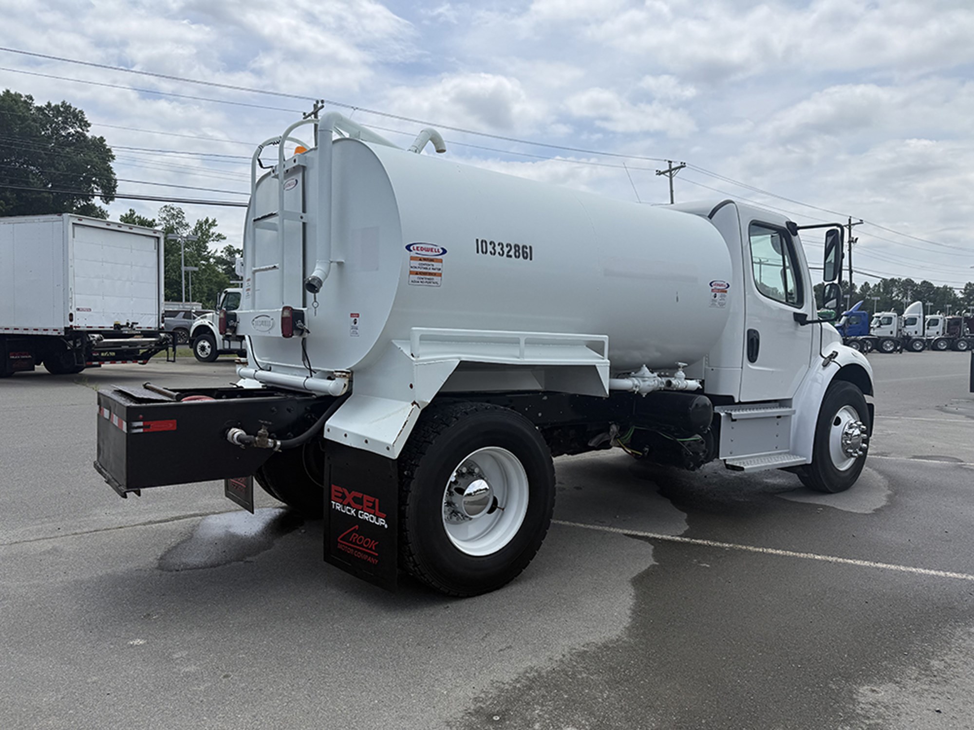 2022 Freightliner M2 2022 Freightliner M2 - image 4 of 6