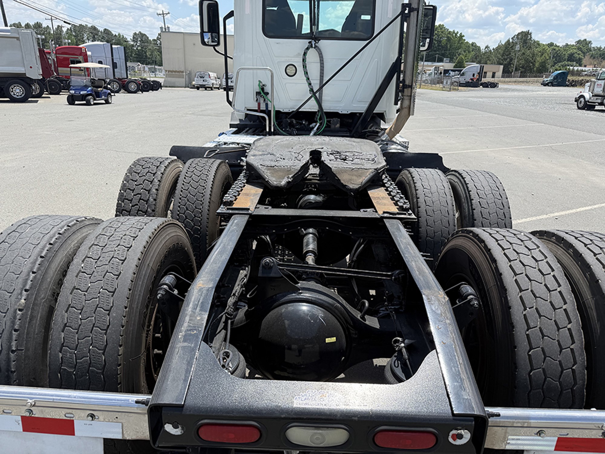 2020 Mack Anthem 2020 Mack Anthem - image 5 of 6