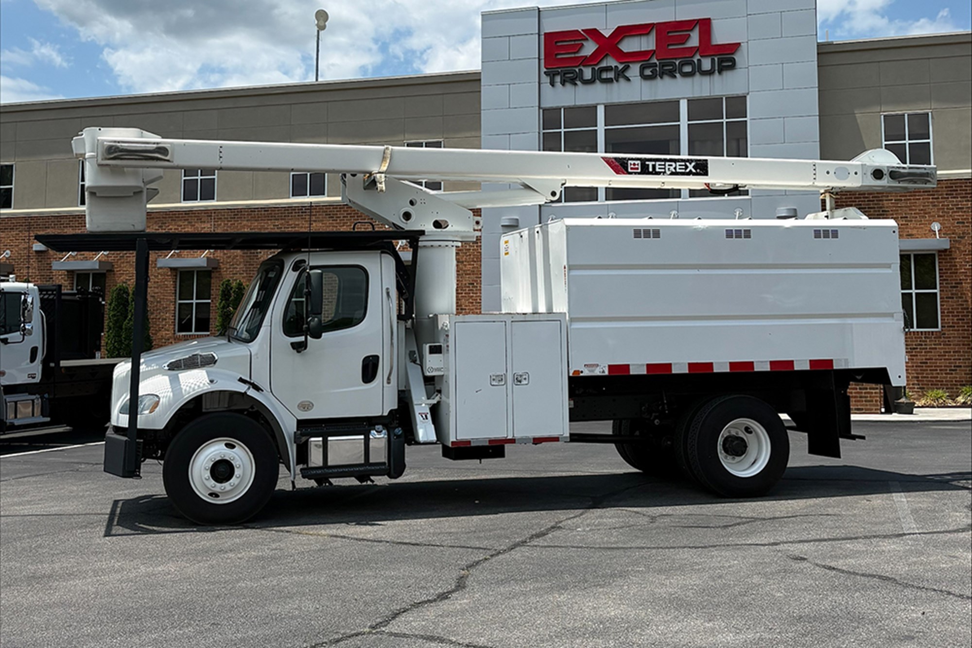 2019 Freightliner M2 106 in Chesapeake, VA — photo 2