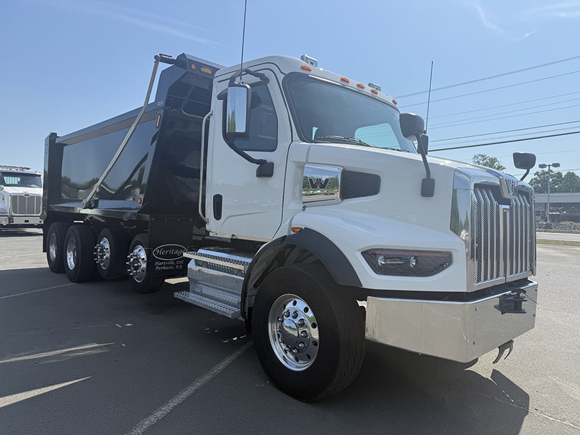 2025 Western Star 47X - image 2 of 6