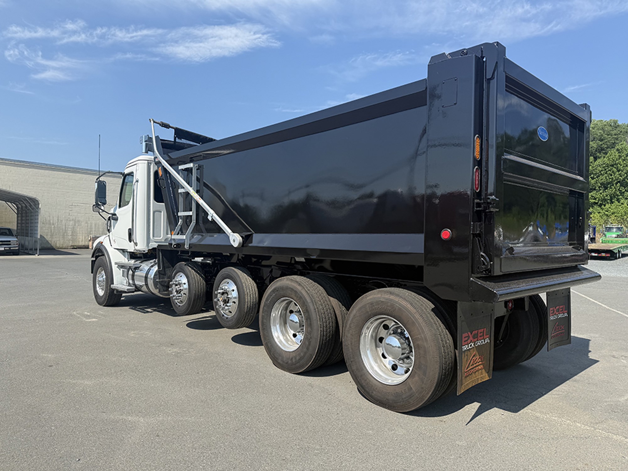 2025 Western Star 47X - image 6 of 6