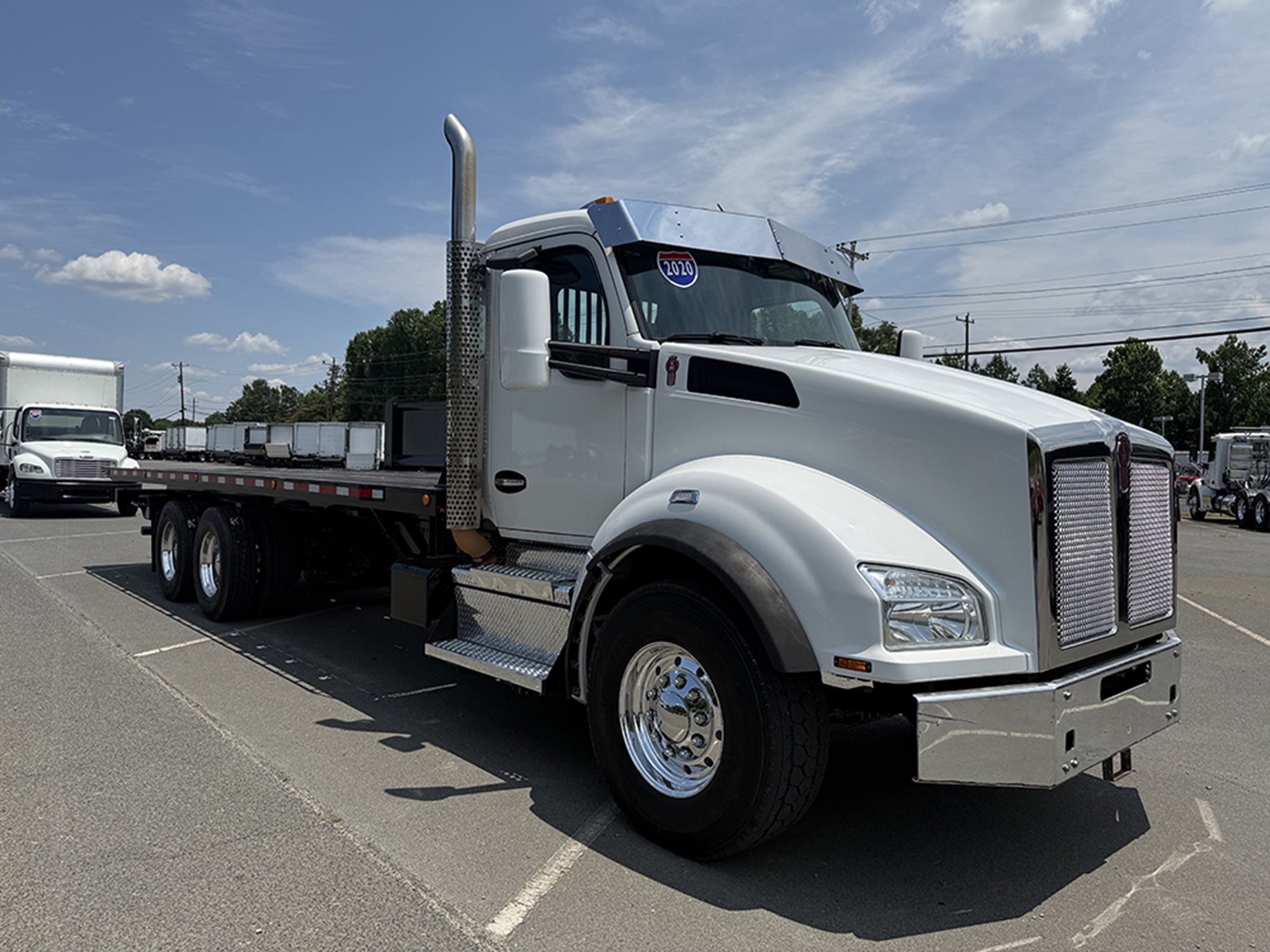 2020 Kenworth T880 2020 Kenworth T880 - image 2 of 6
