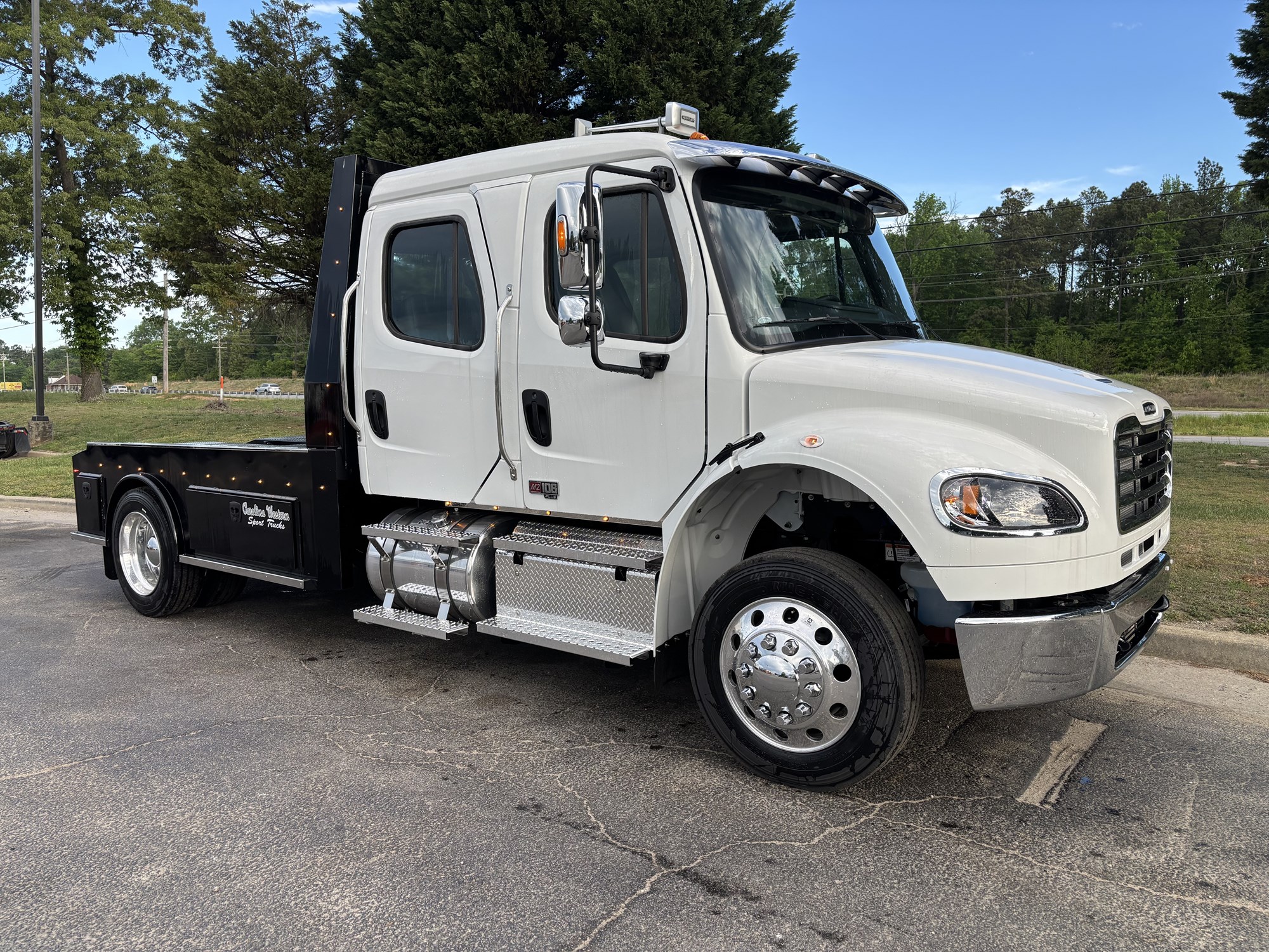 2026 Freightliner M2106 - image 1 of 5