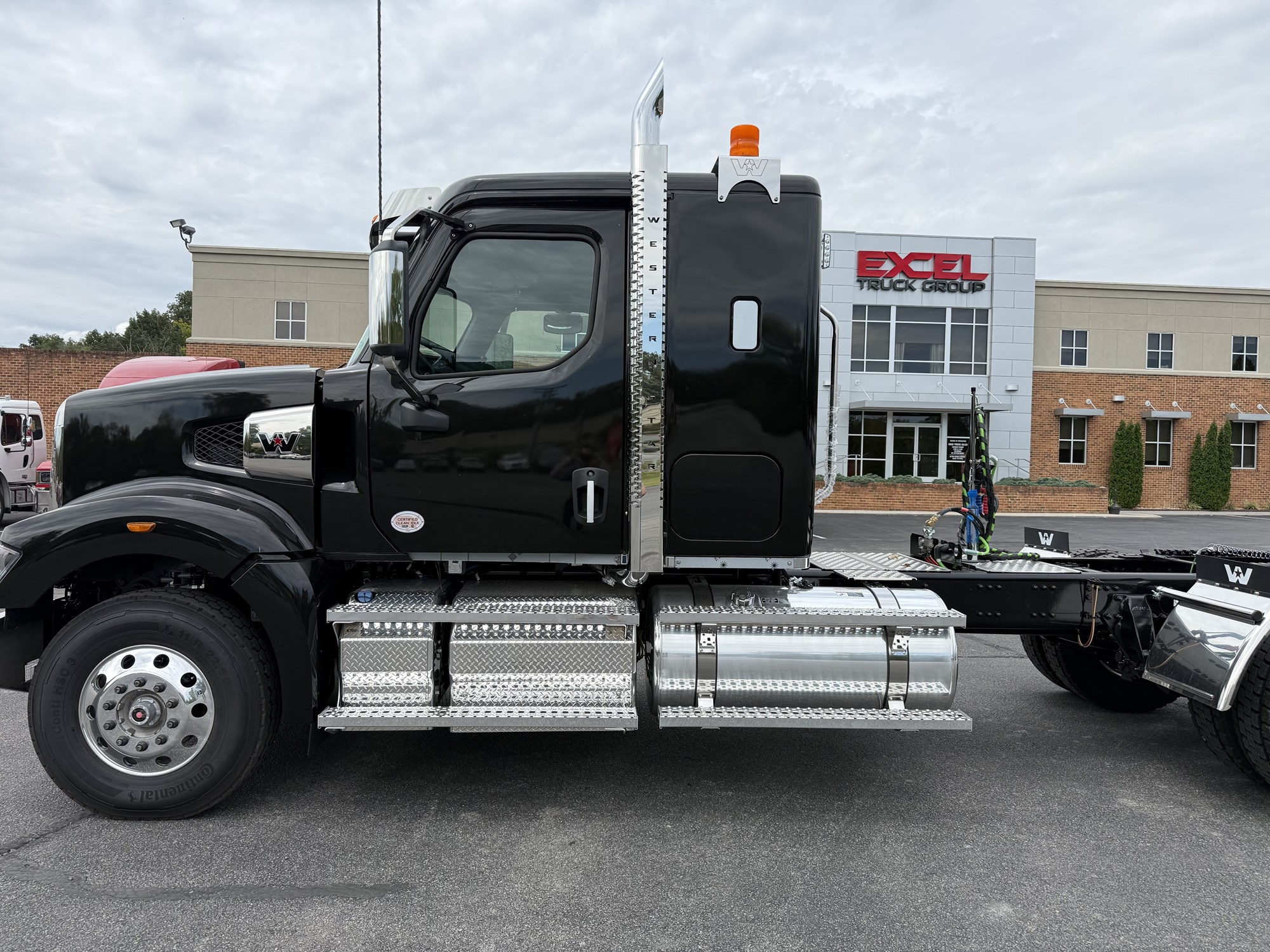 2026 Western Star 49X - image 3 of 6