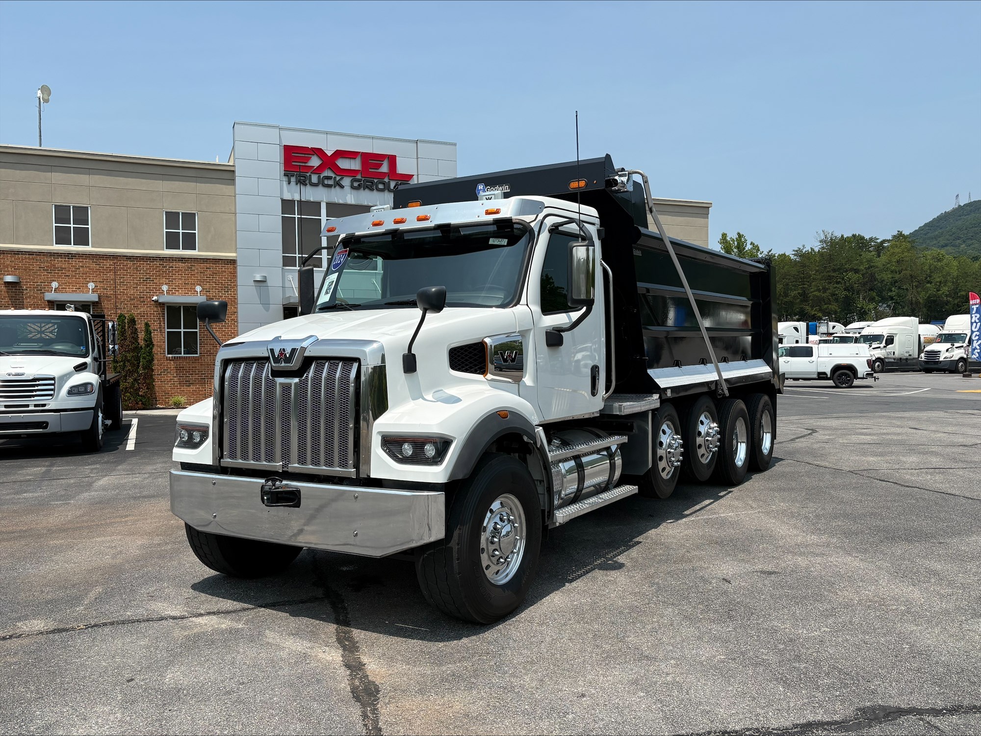 2024 Western Star 47X