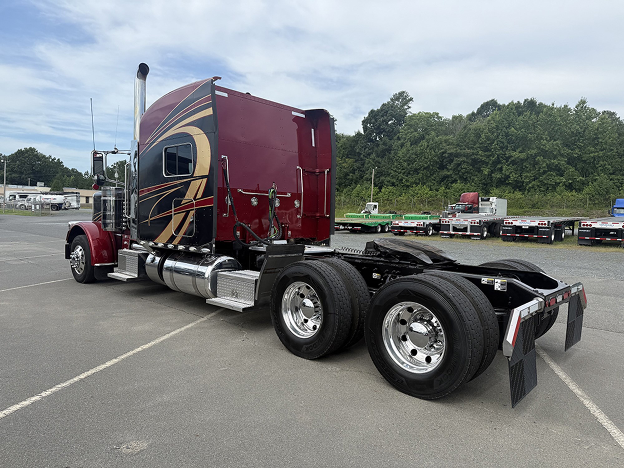 2021 Peterbilt 389 Ext Hood 2021 Peterbilt 389 Ext Hood - image 6 of 6