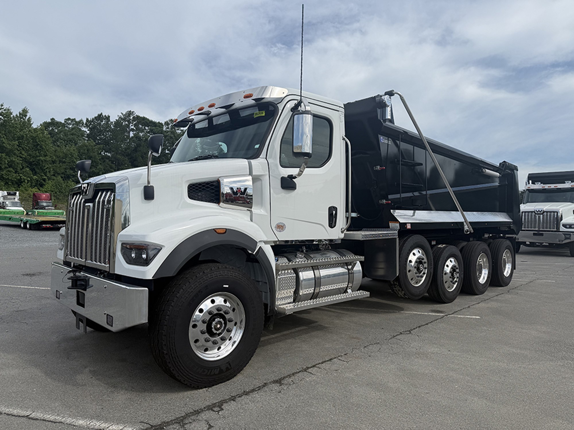 2026 Western Star 47X - image 1 of 6