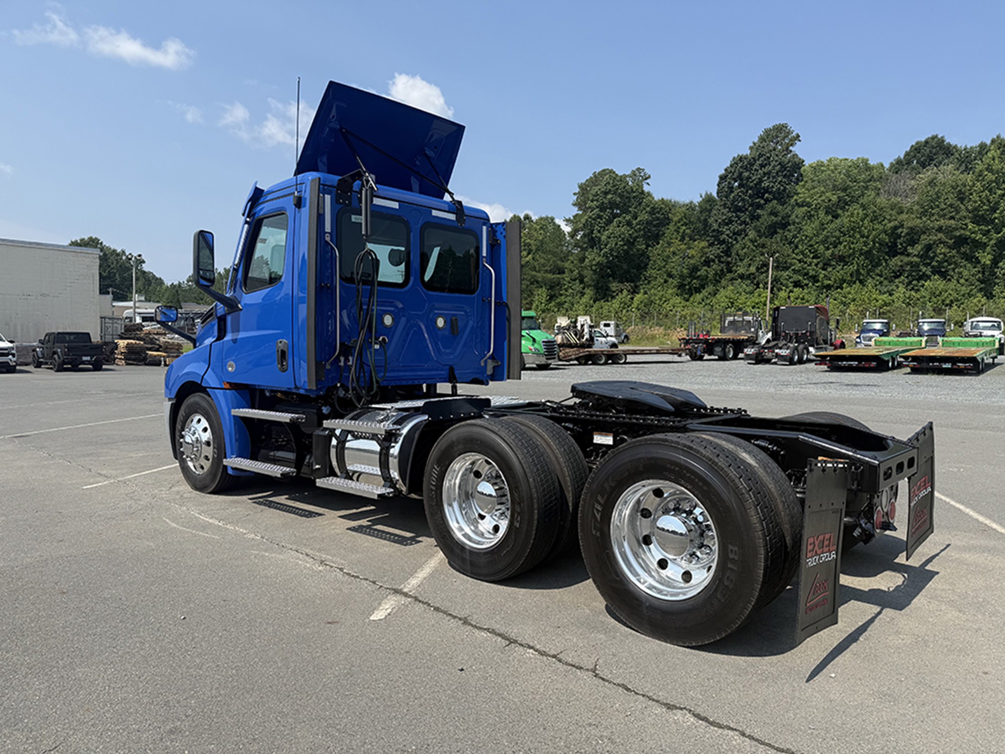 2022 Freightliner Cascadia 2022 Freightliner Cascadia - image 6 of 6