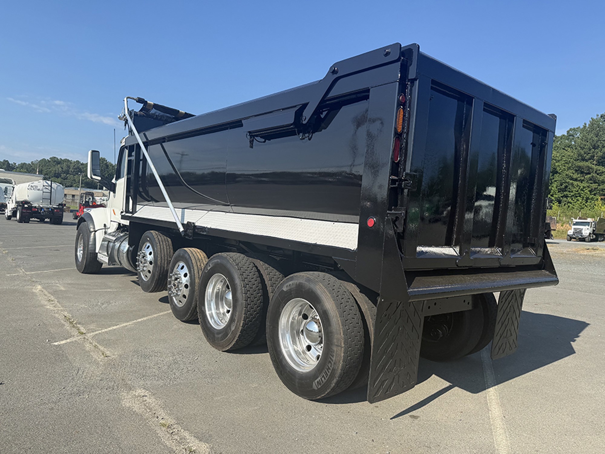 2019 Peterbilt 567 2019 Peterbilt 567 - image 6 of 6