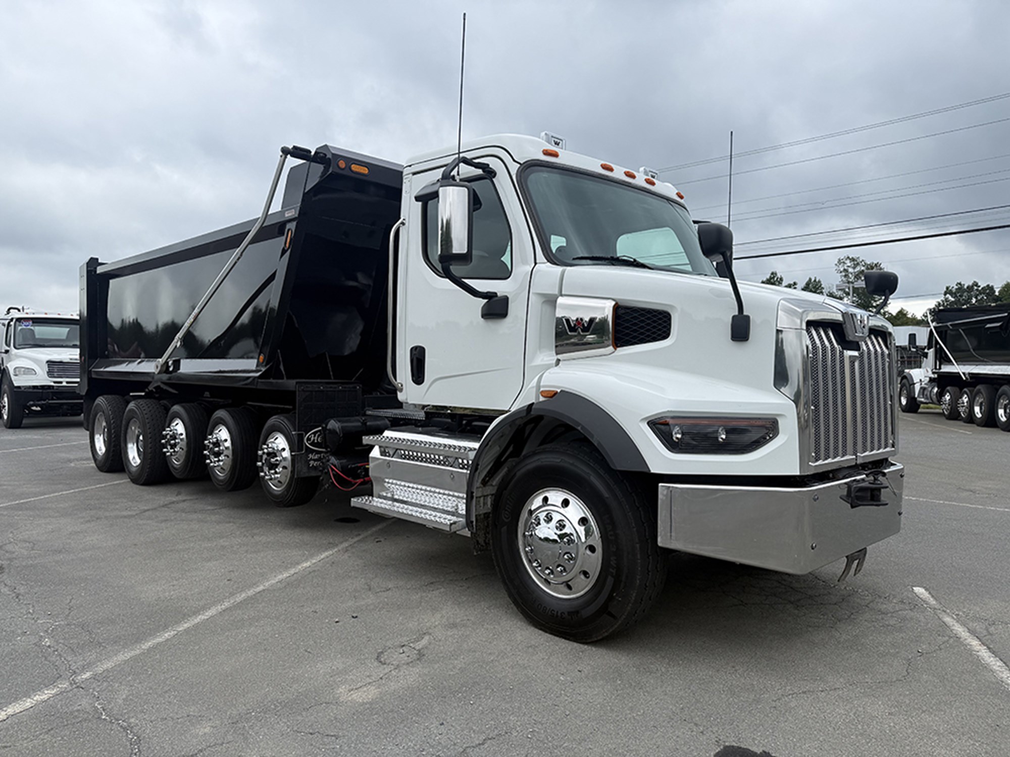 2025 Western Star 47X — photo 2