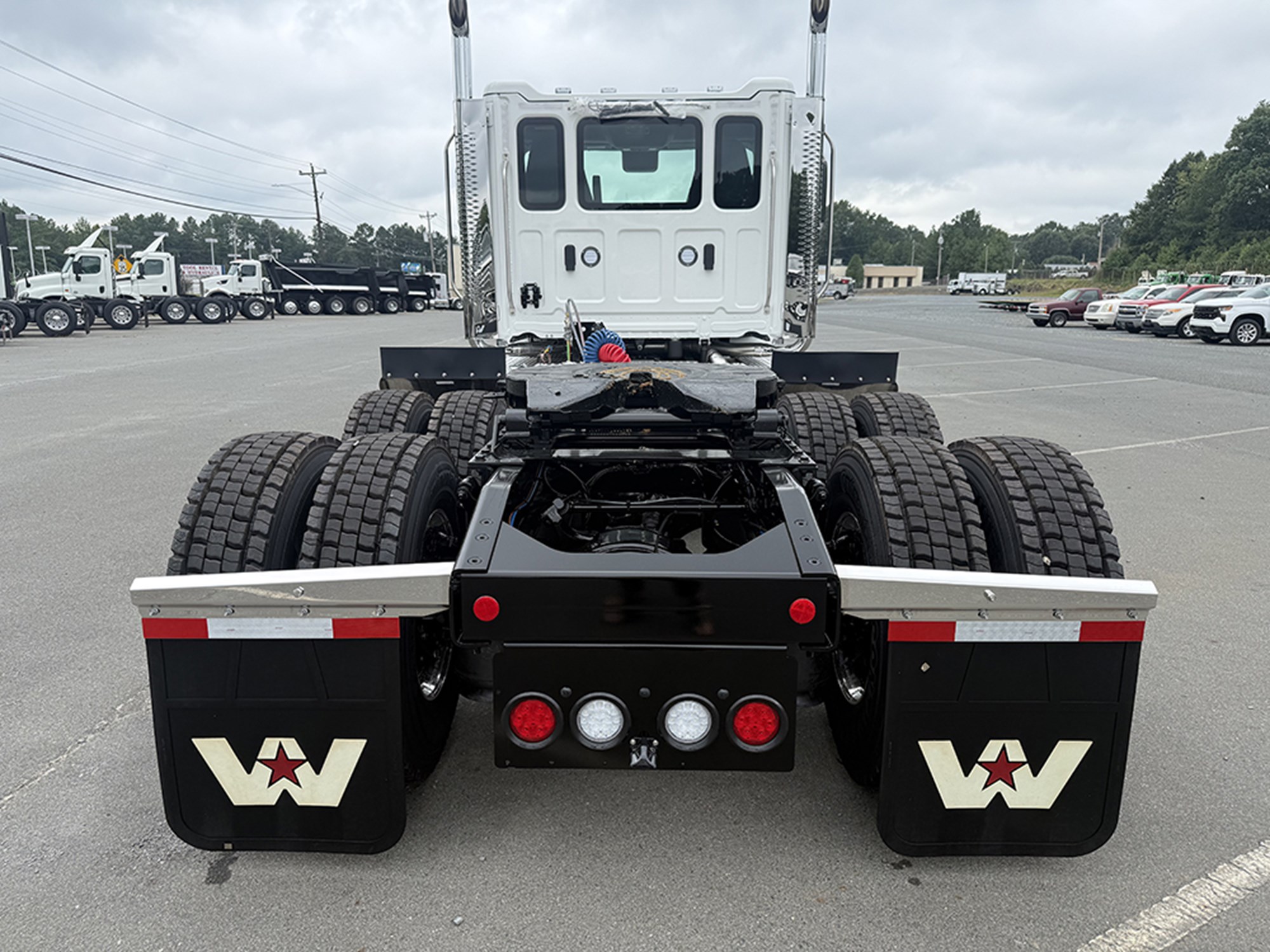 2027 Western Star 49X - image 5 of 6