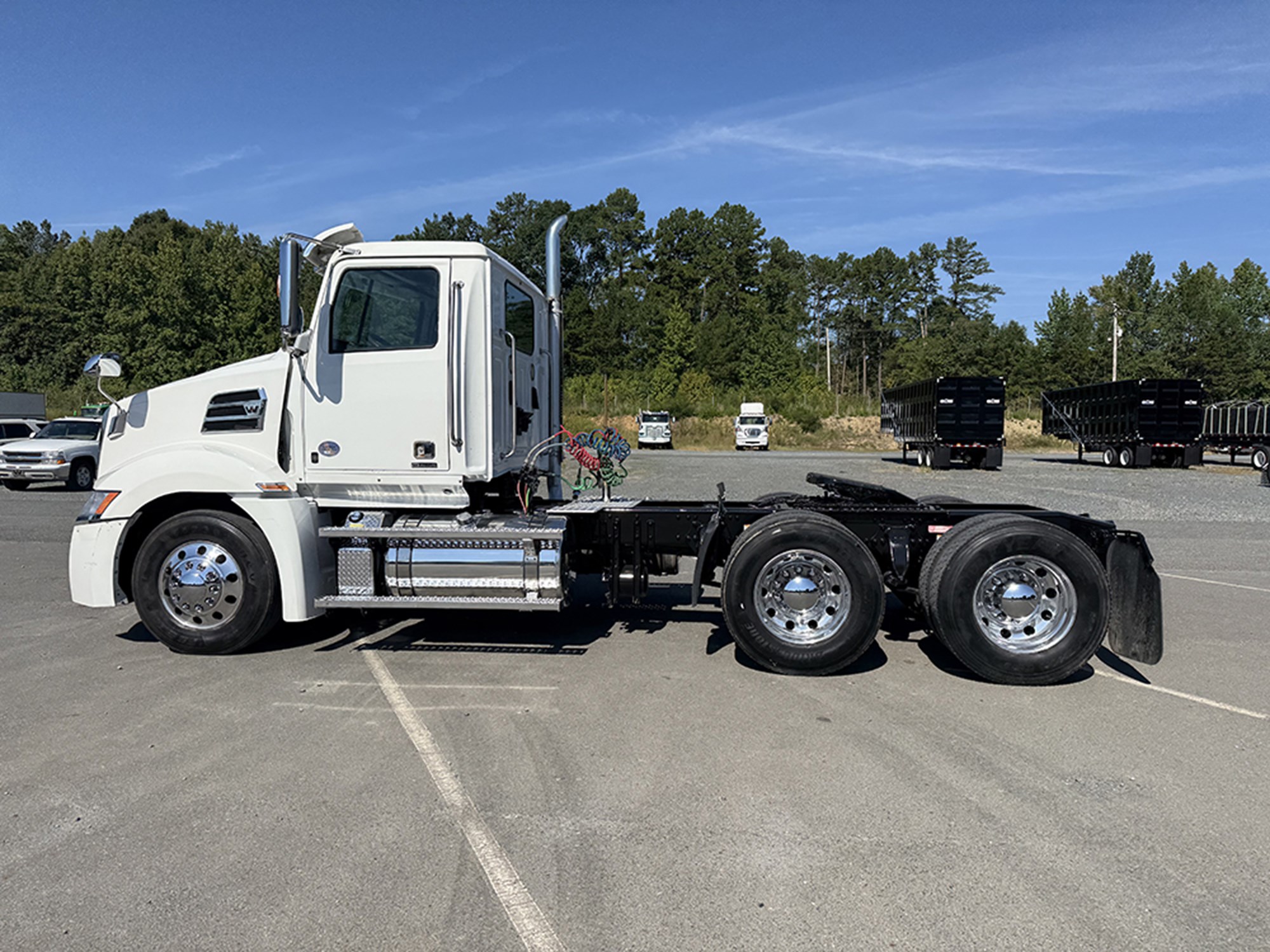 2021 Western Star 5700XE DC 2021 Western Star 5700XE DC - image 6 of 6