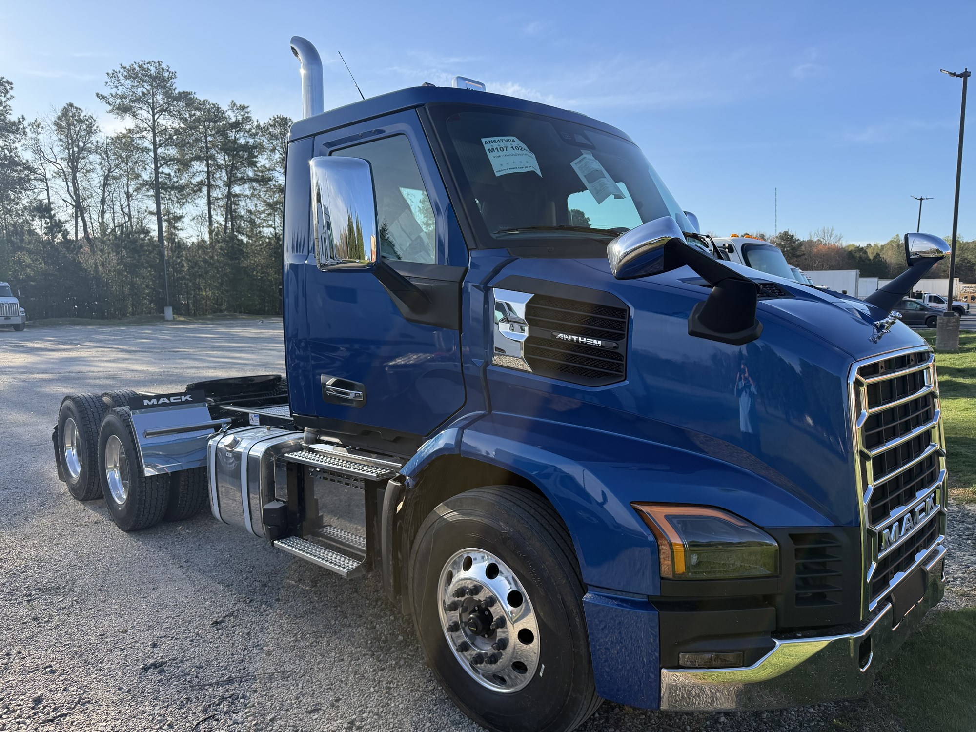 2027 Mack ANTHEM GEN2 64T 2027 Mack ANTHEM GEN2 64T - image 2 of 2