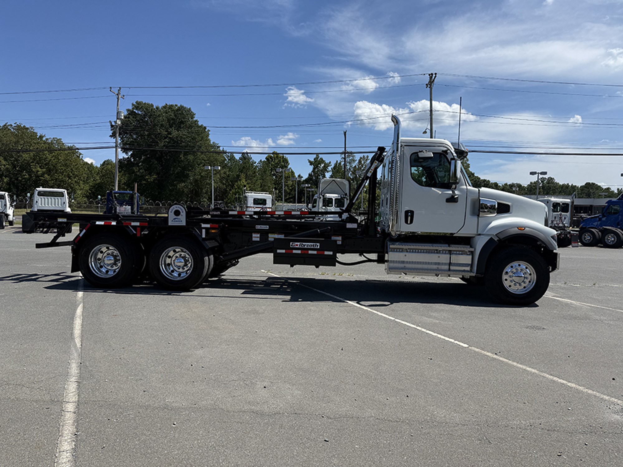 2026 Western Star 49X - image 3 of 6