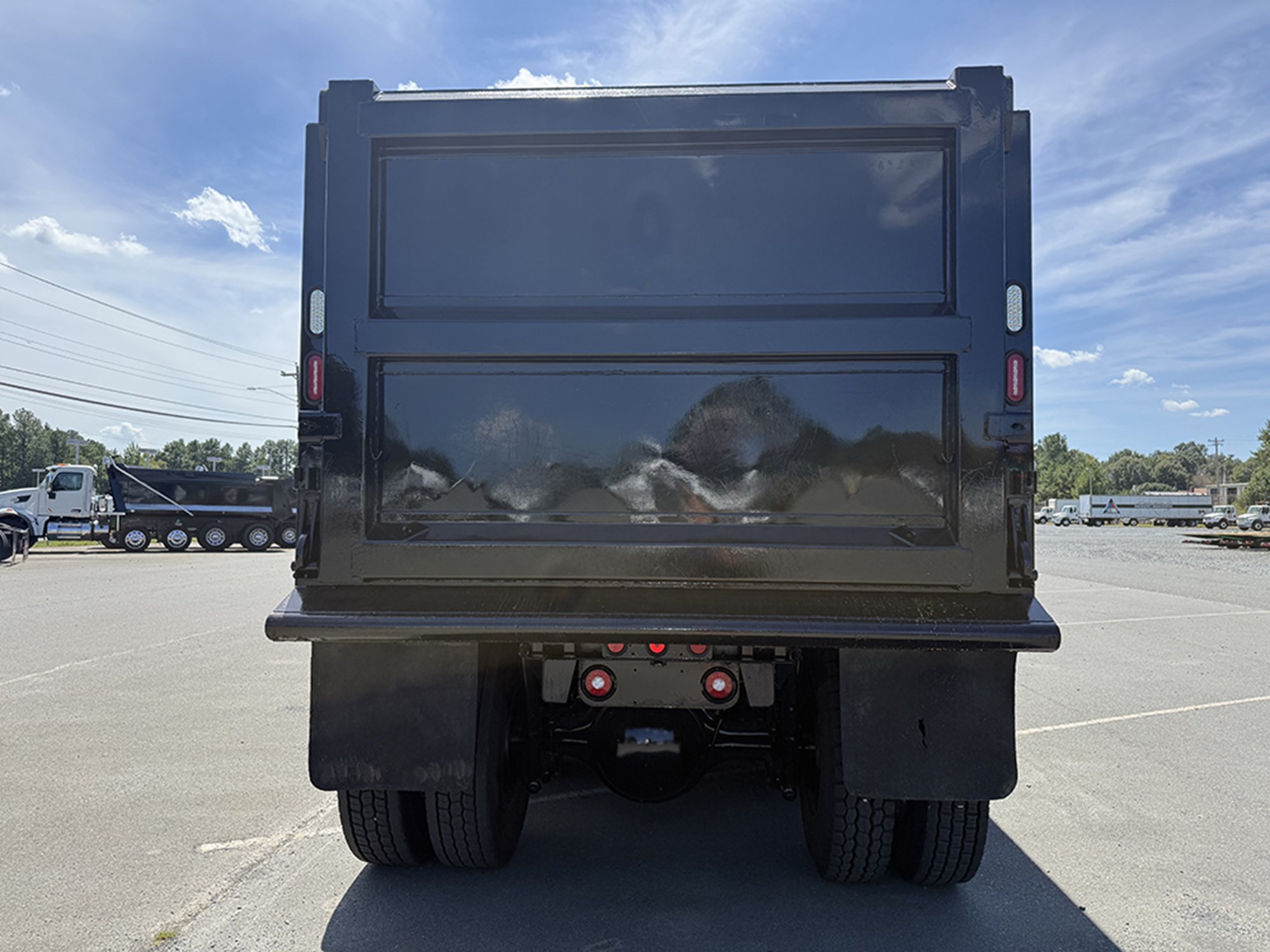 2025 Western Star 47X 2025 Western Star 47X - image 5 of 6