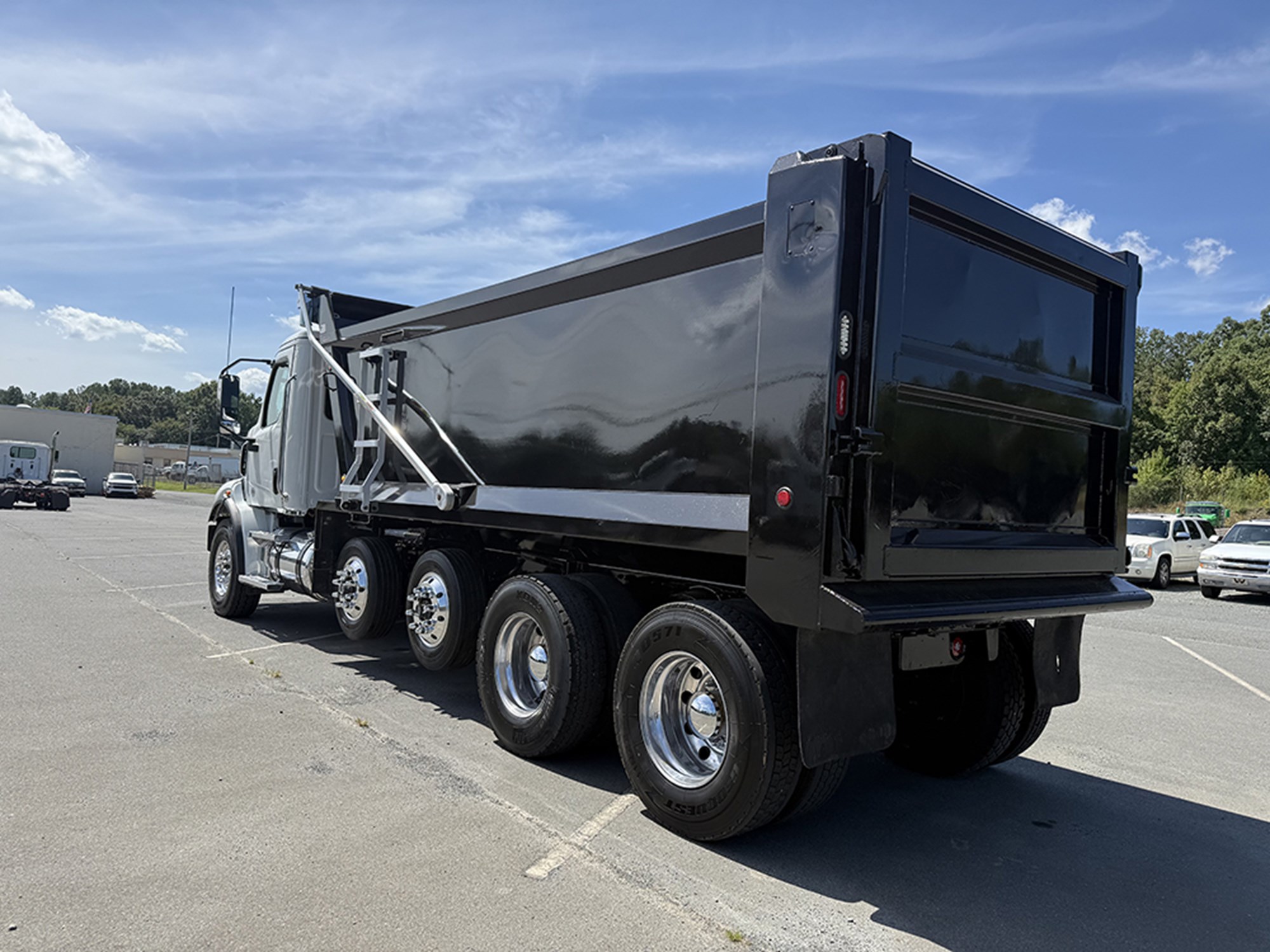 2025 Western Star 47X 2025 Western Star 47X - image 6 of 6