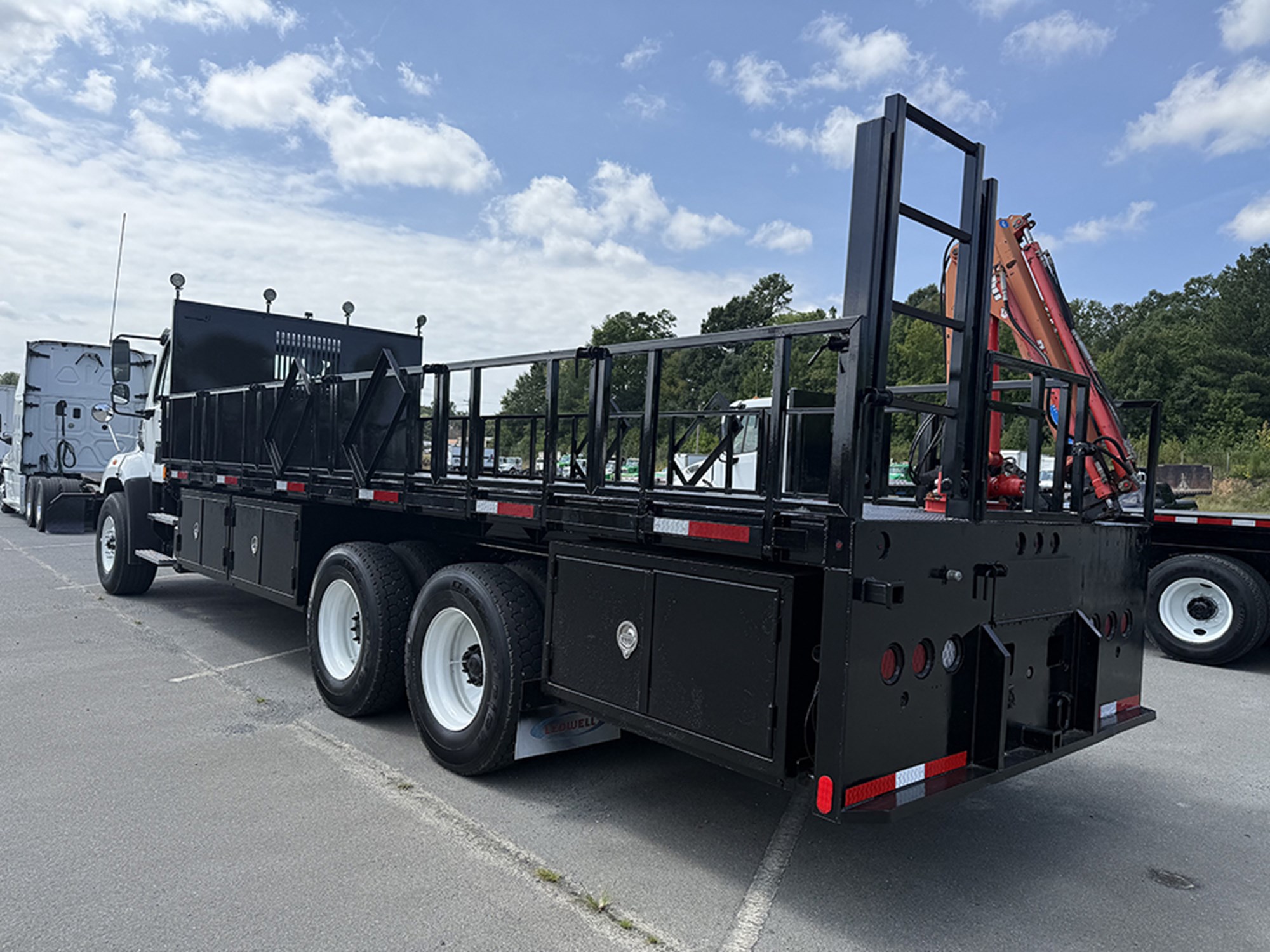 2019 Freightliner 114SD - image 6 of 6