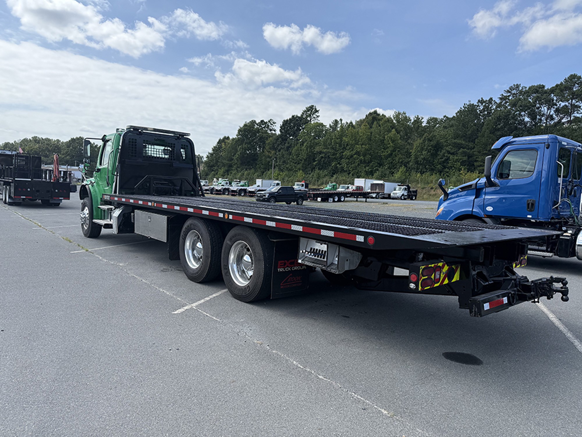 2018 Freightliner M2 - image 6 of 6