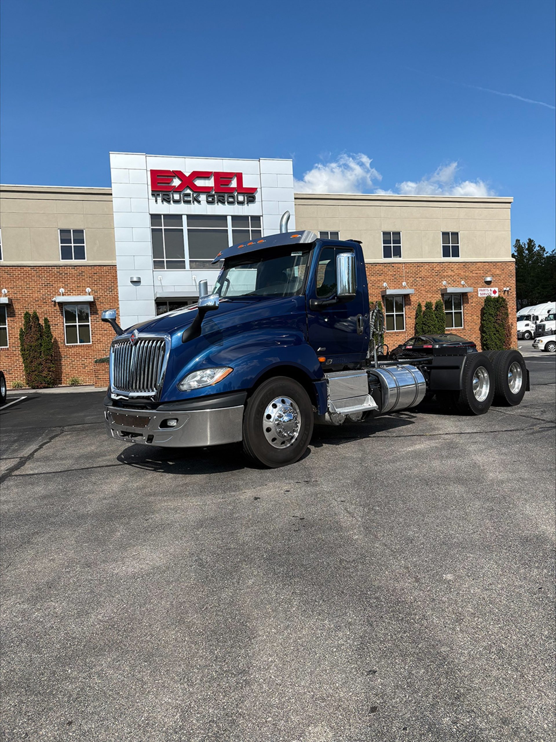 2023 International LT62F - image 1 of 6