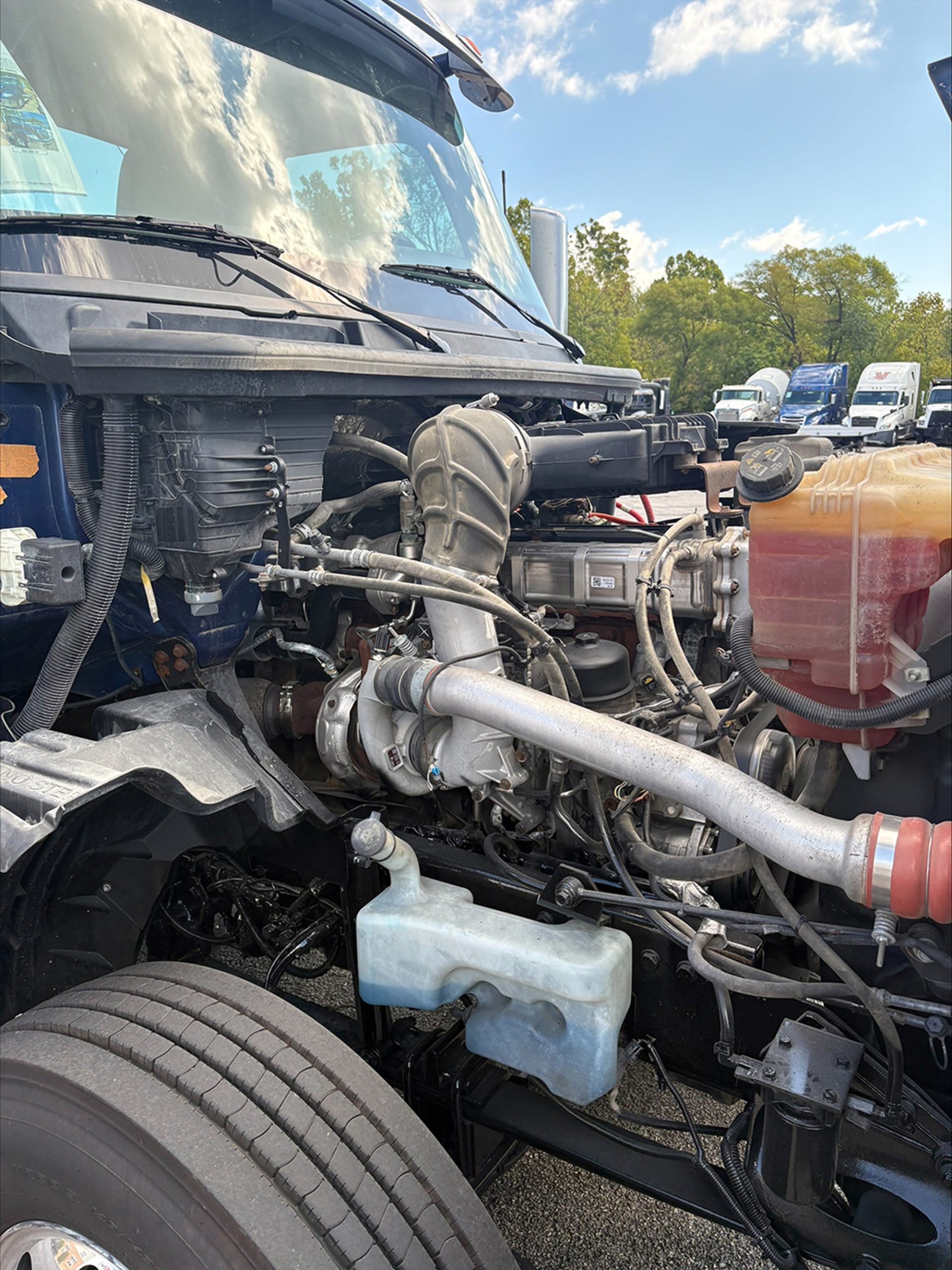 2023 International LT62F - image 6 of 6