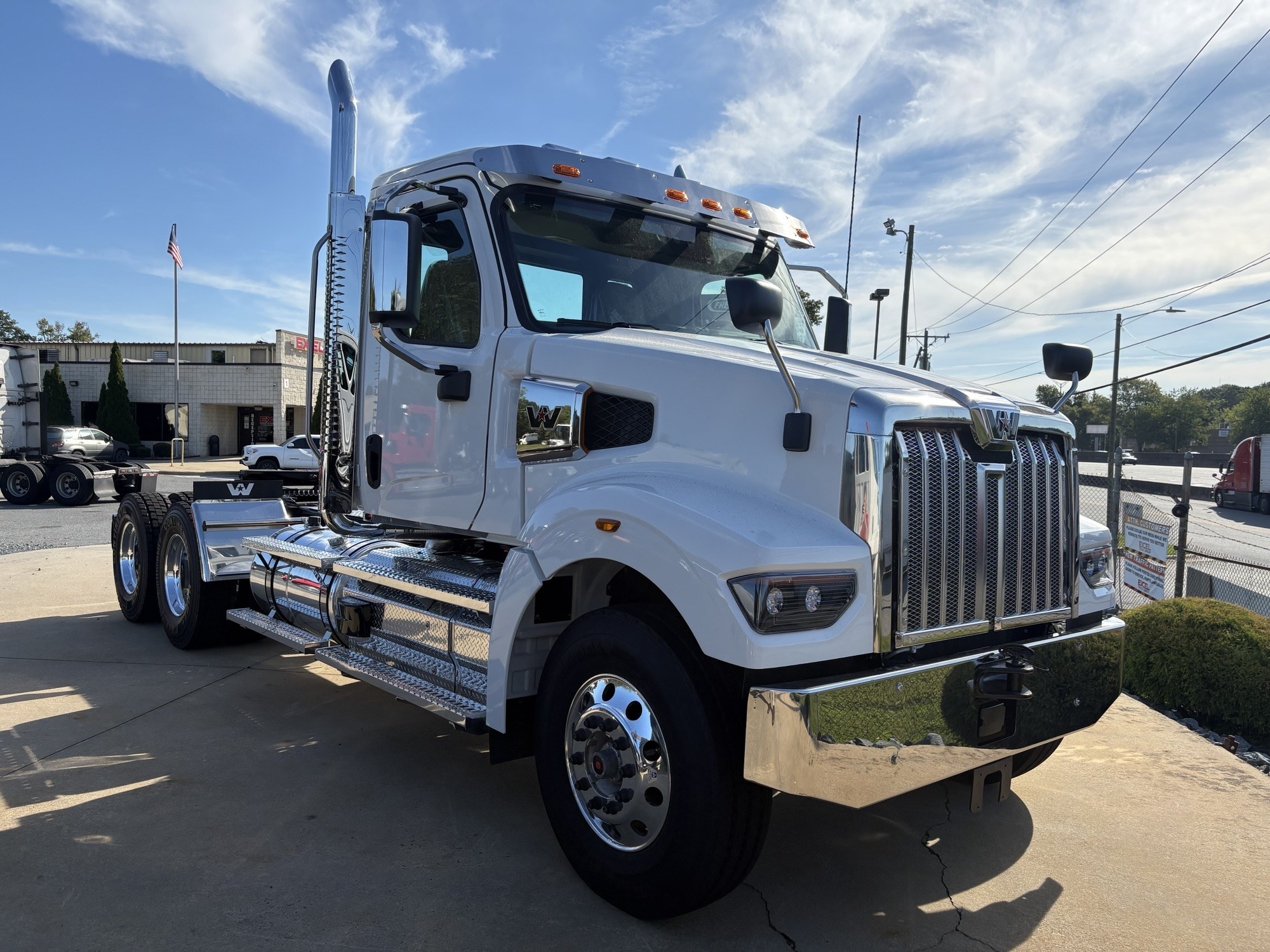 2027 Western Star 49X 2027 Western Star 49X - image 3 of 4