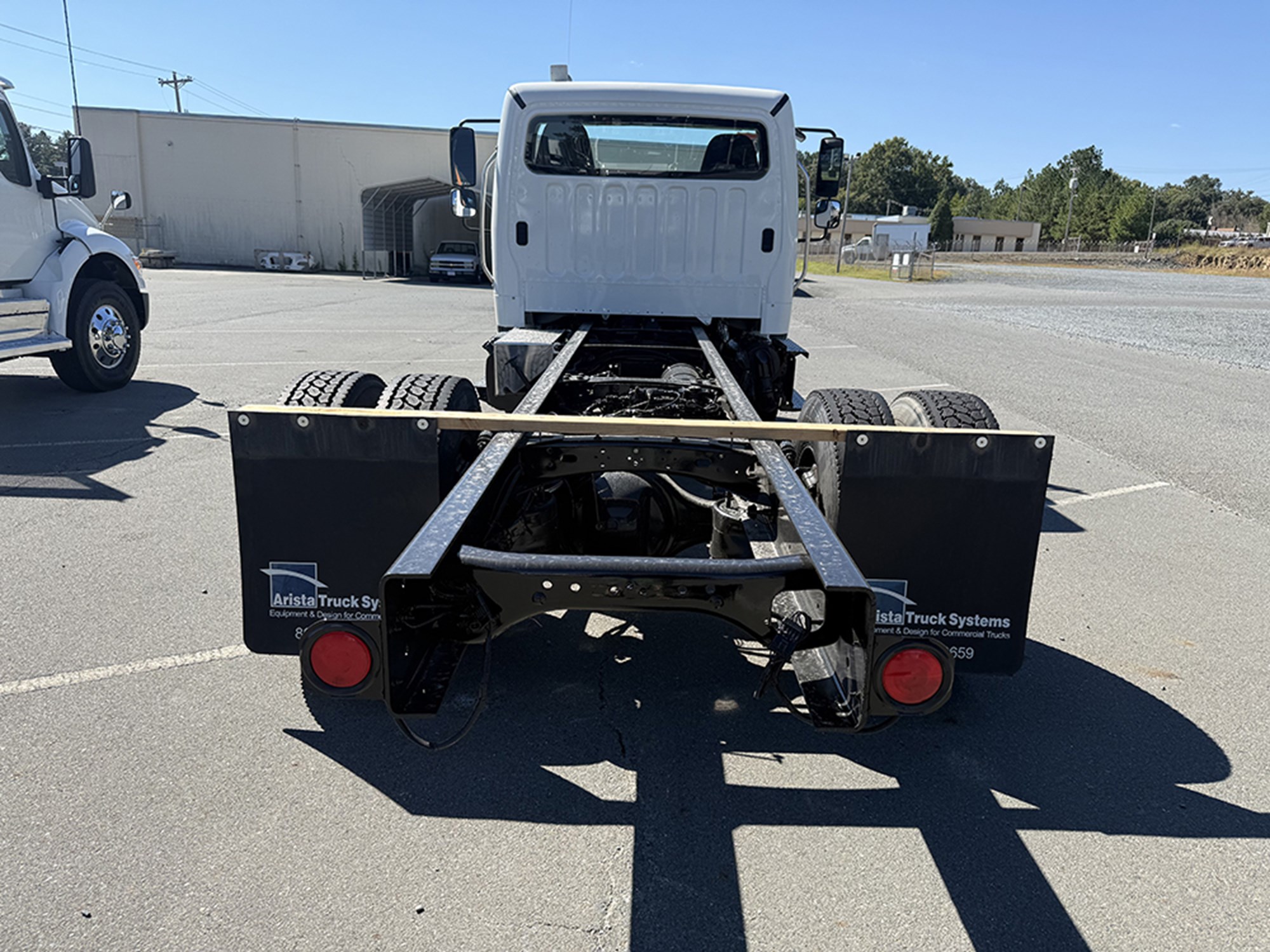 2015 Freightliner M2 - image 5 of 6