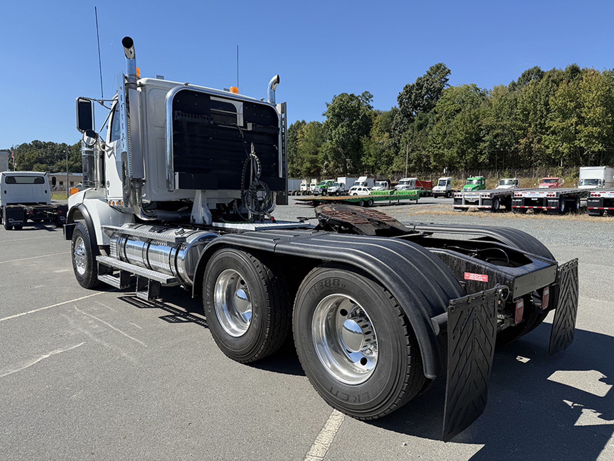 2022 Western Star 4900 2022 Western Star 4900 - image 6 of 6