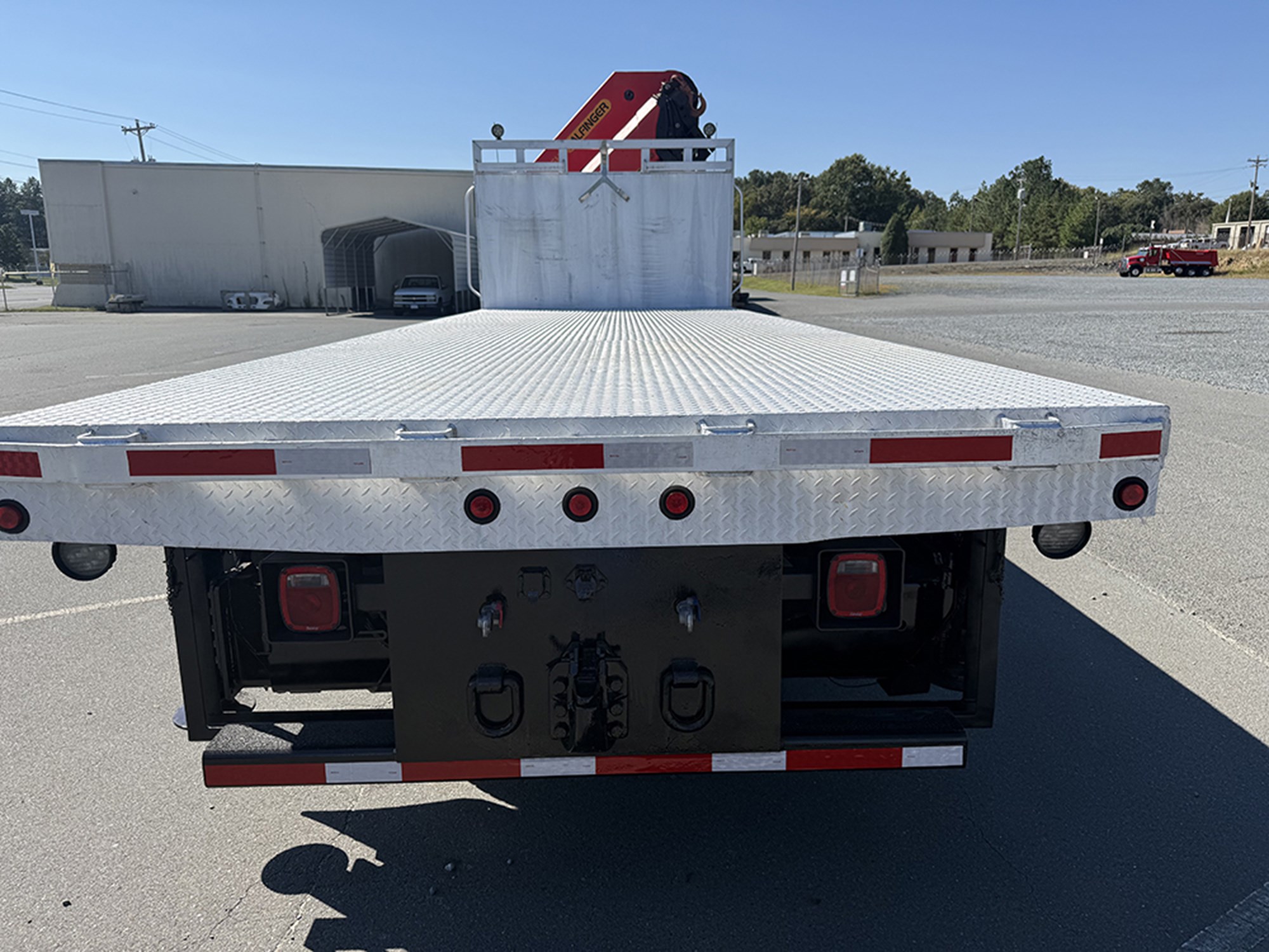 2019 Peterbilt 348 2019 Peterbilt 348 - image 6 of 6