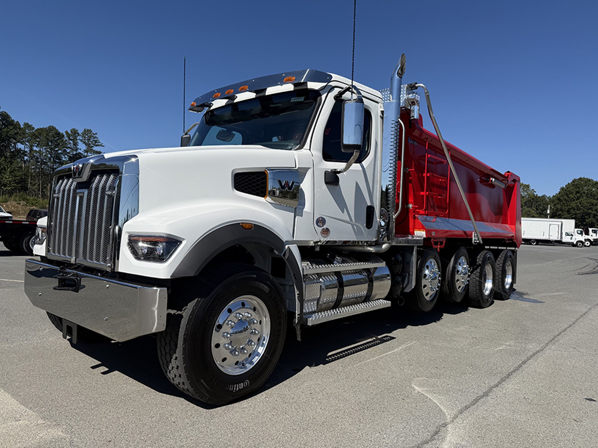 2027 Western Star 49X 2027 Western Star 49X - image 1 of 6