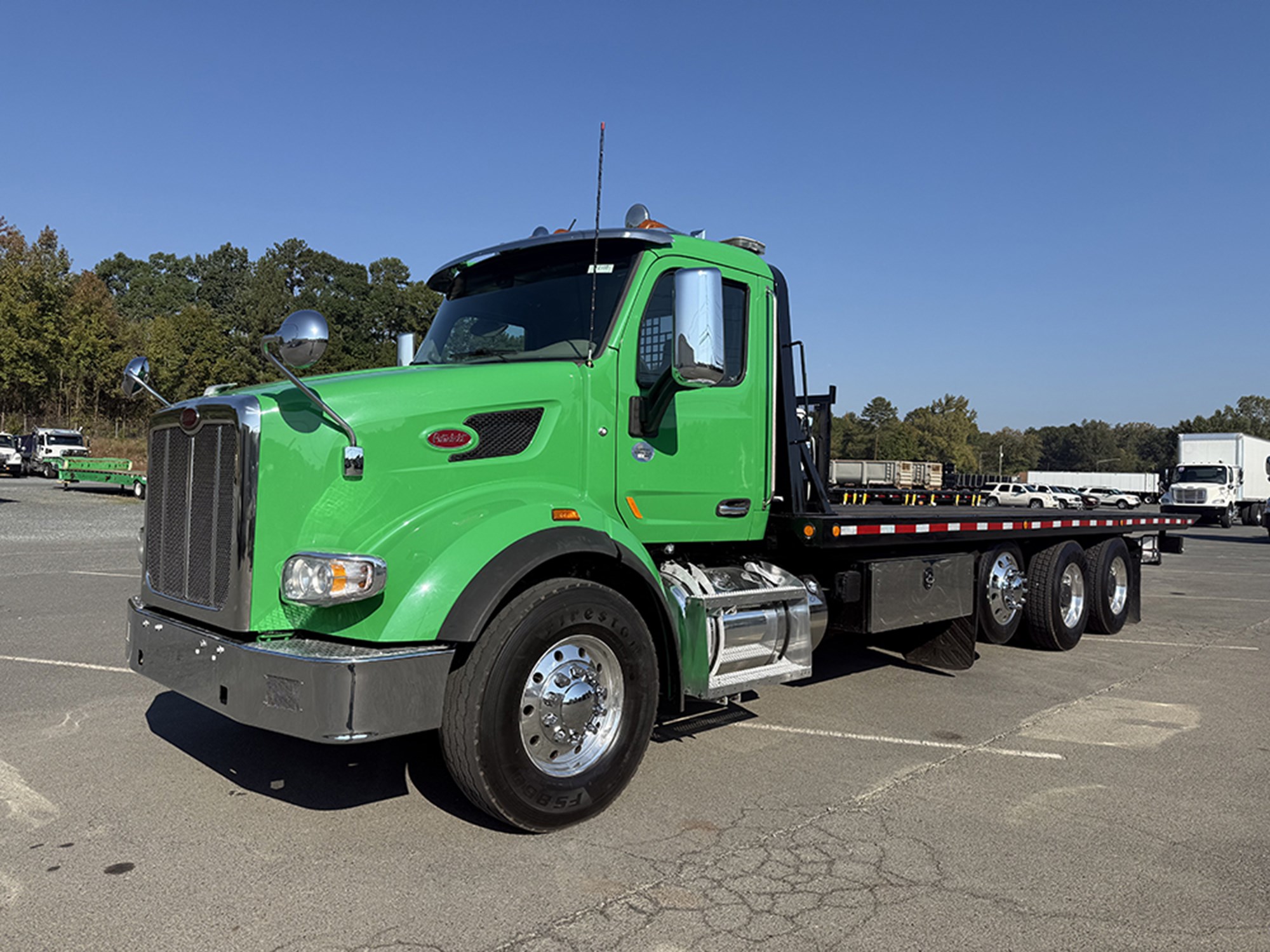 2020 Peterbilt 567 2020 Peterbilt 567 - image 1 of 6