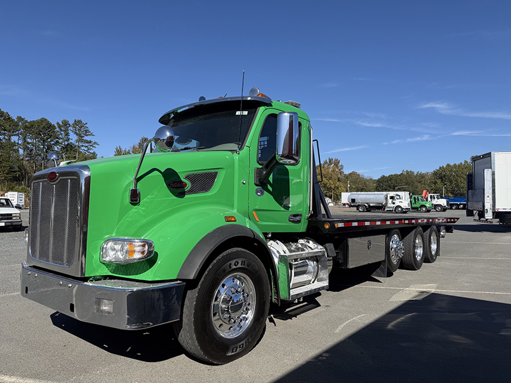 2019 Peterbilt 567 2019 Peterbilt 567 - image 1 of 6
